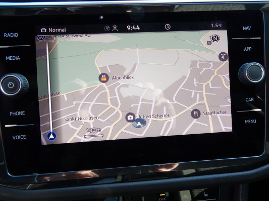 VW Tiguan 2.0TSI Life 4Motion-image-13