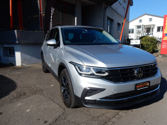 VW Tiguan 2.0TSI Life 4Motion-image-1