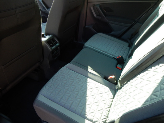 VW Tiguan 2.0TSI Life 4Motion-image-6