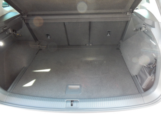 VW Tiguan 2.0TSI Life 4Motion-image-7