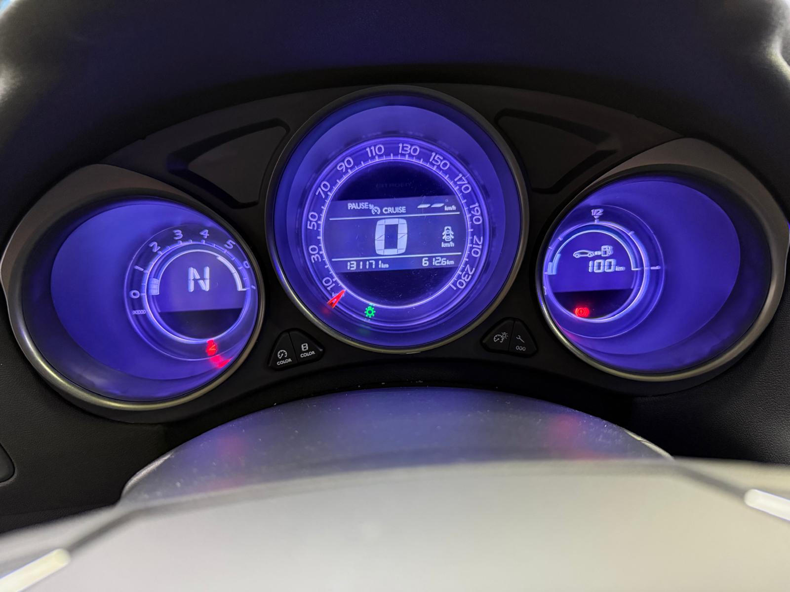 CITROEN C4 1.6 e-HDi Séduction-image-9