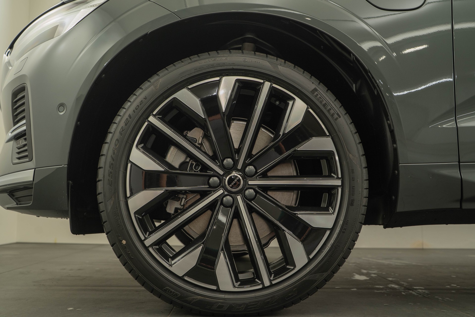 VOLVO XC60 2.0 T8 TE Ultra Bright eAWD-image-15