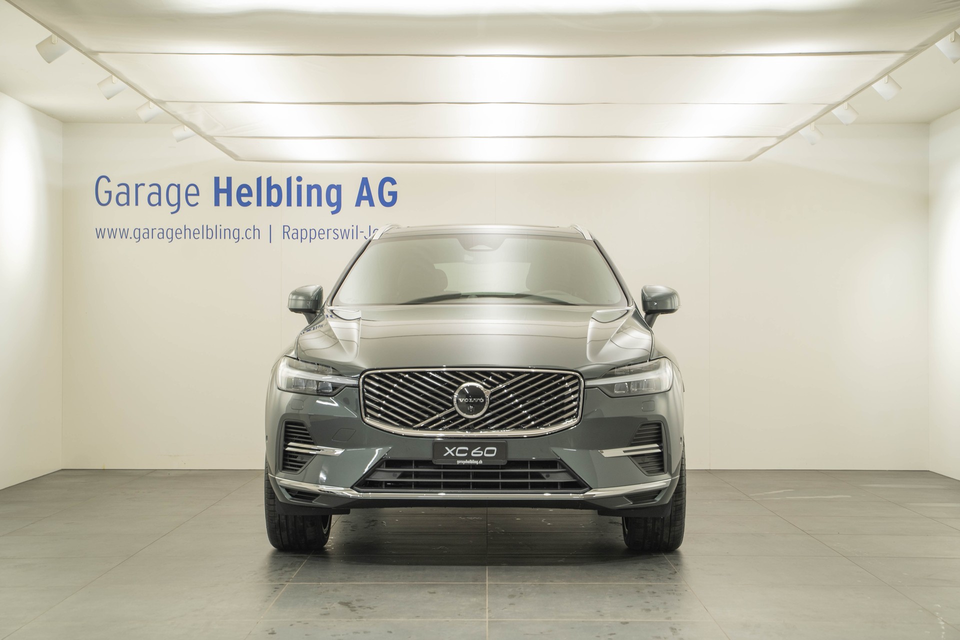 VOLVO XC60 2.0 T8 TE Ultra Bright eAWD-image-1
