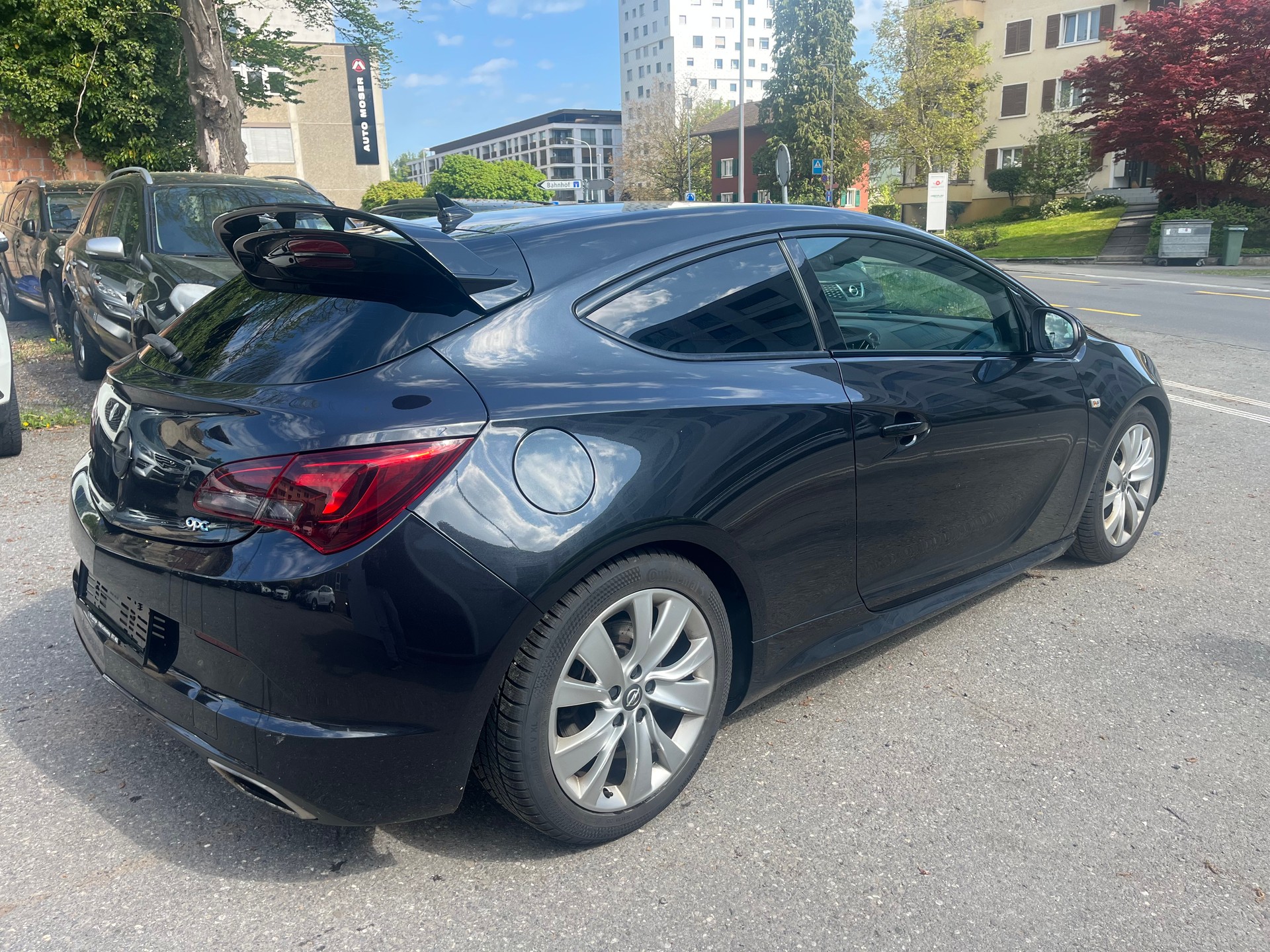 OPEL Astra GTC 2.0i 16V Turbo OPC-image-4