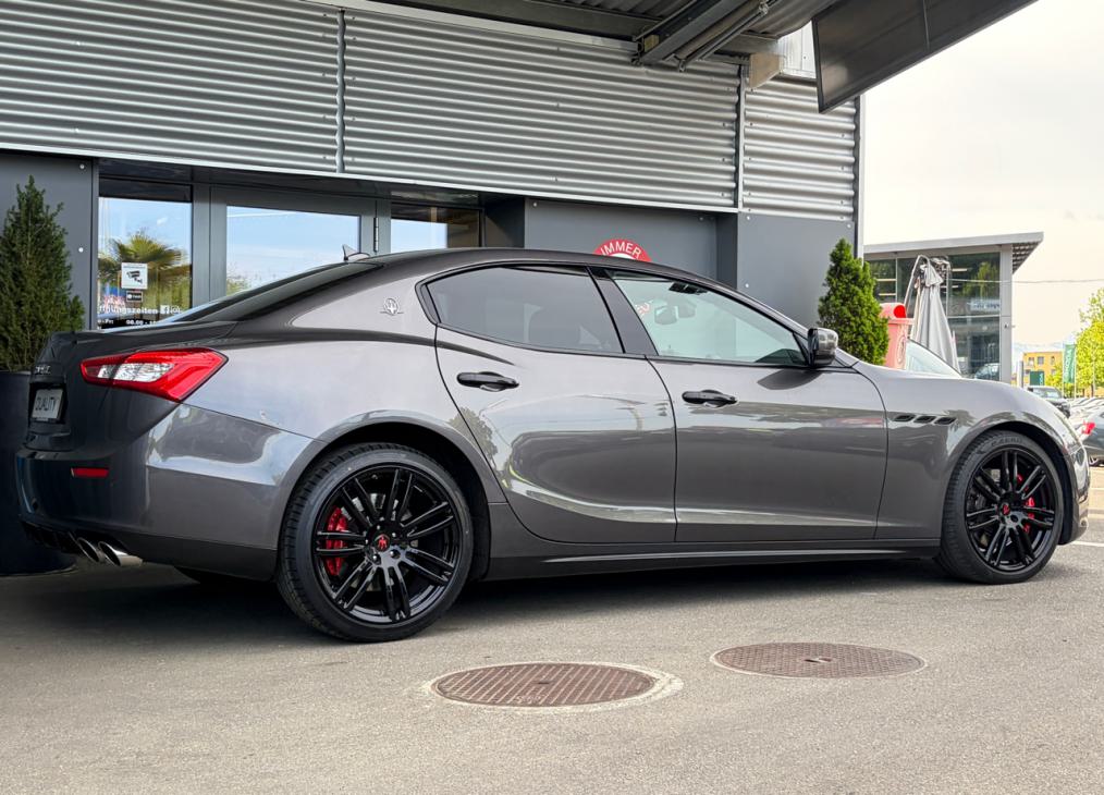 MASERATI Ghibli D 3.0 V6 Automatica-image-2