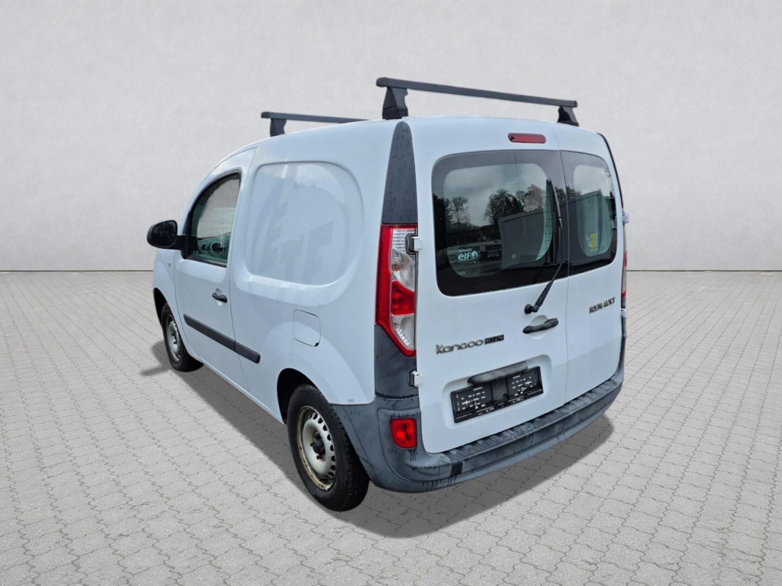 RENAULT Kangoo Compact 1.5 dCi 75 Access-image-12