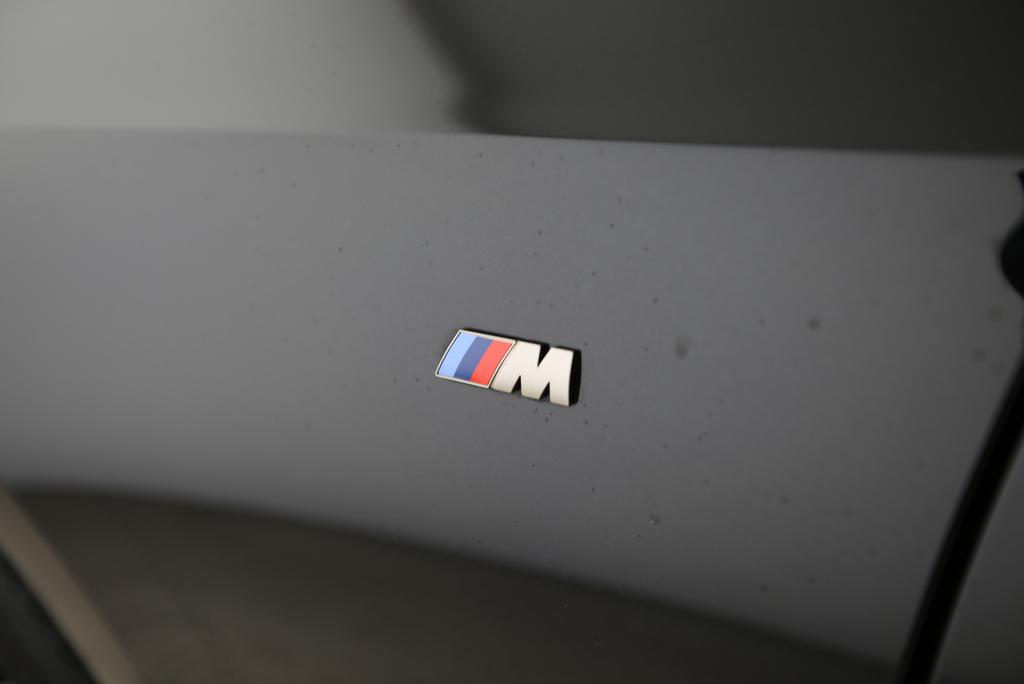 BMW M340i xDrive Touring-image-16