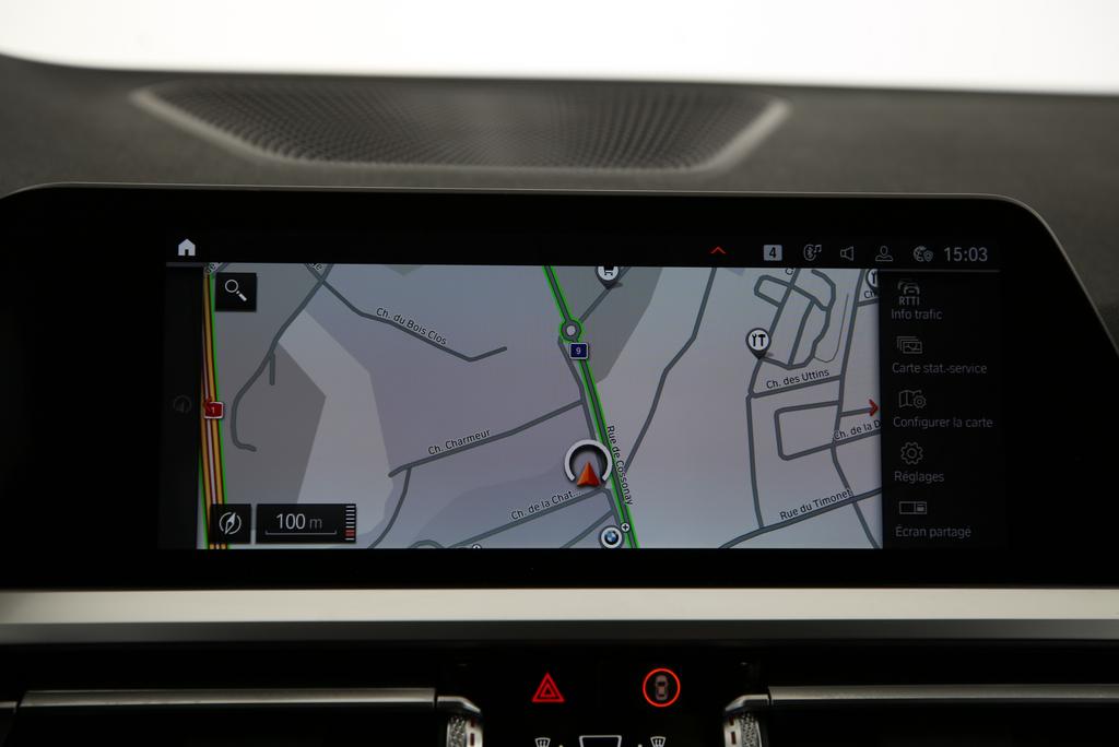 BMW M340i xDrive Touring-image-6