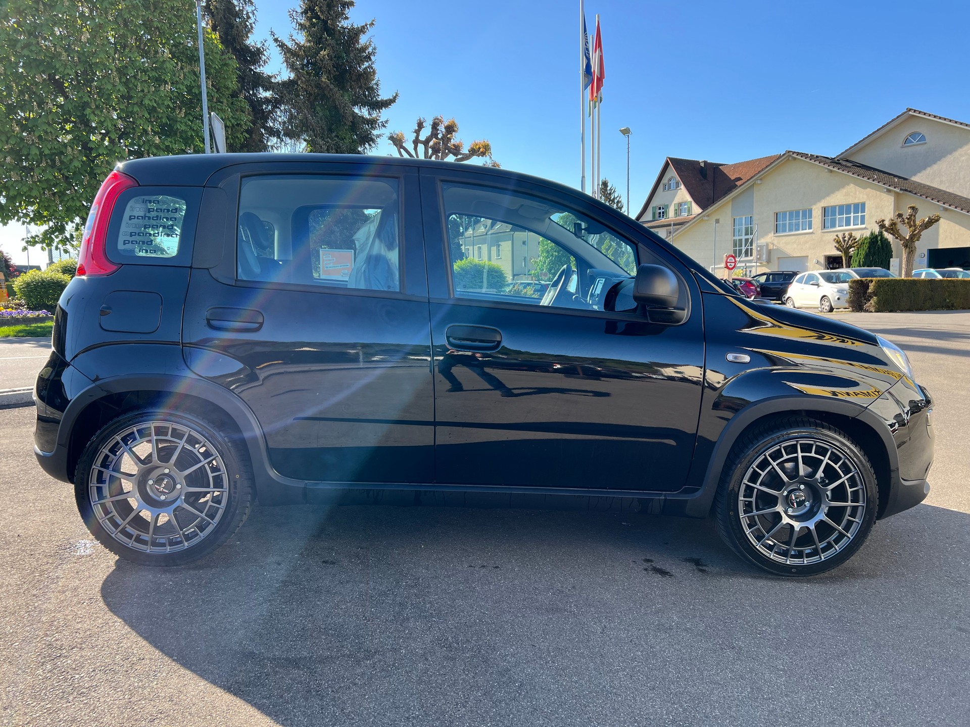 FIAT Panda 1.0 MHEV Cross Spezial-image-7