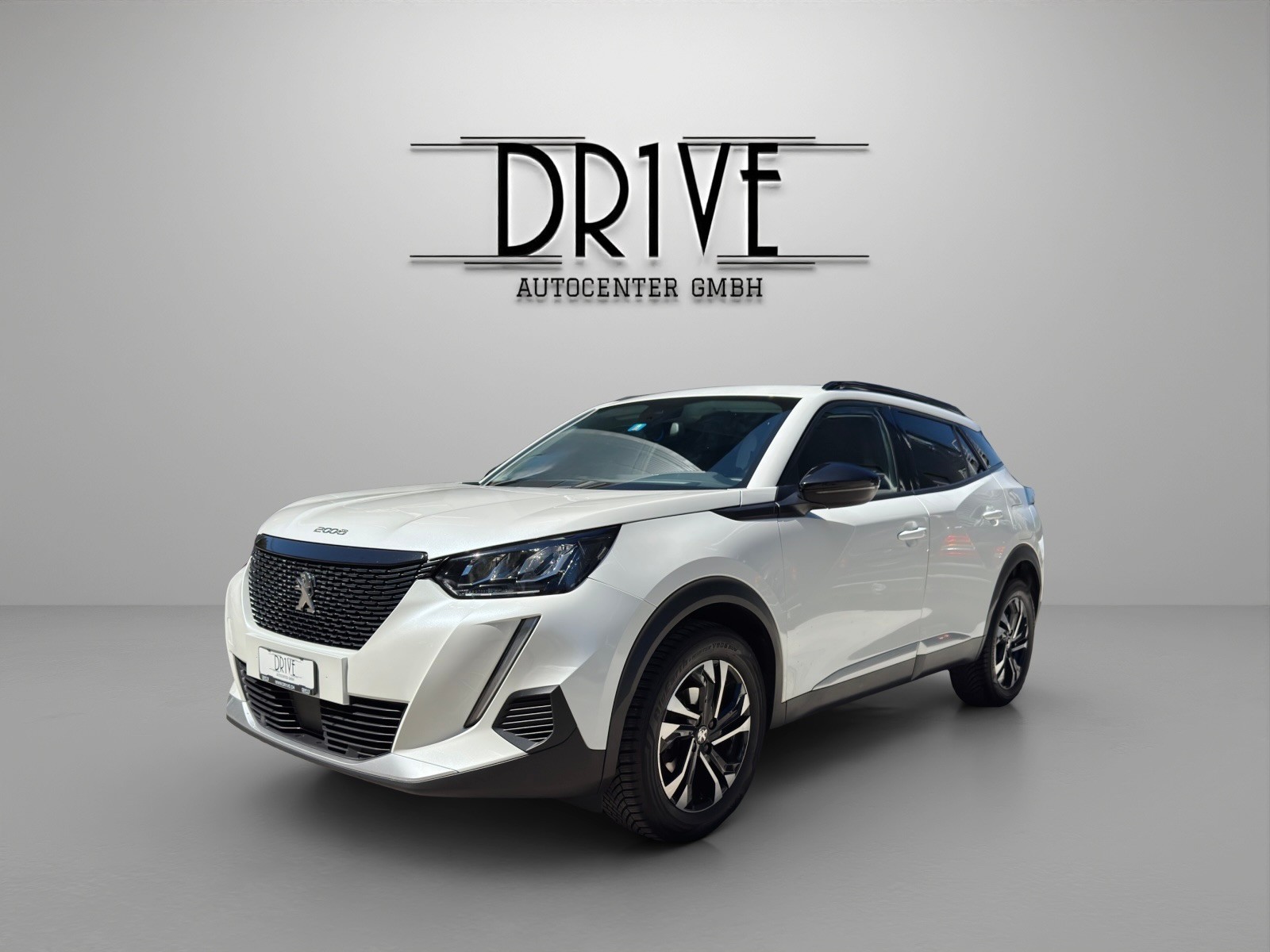 PEUGEOT 2008 1.2 PureTech Allure EAT8-image-0