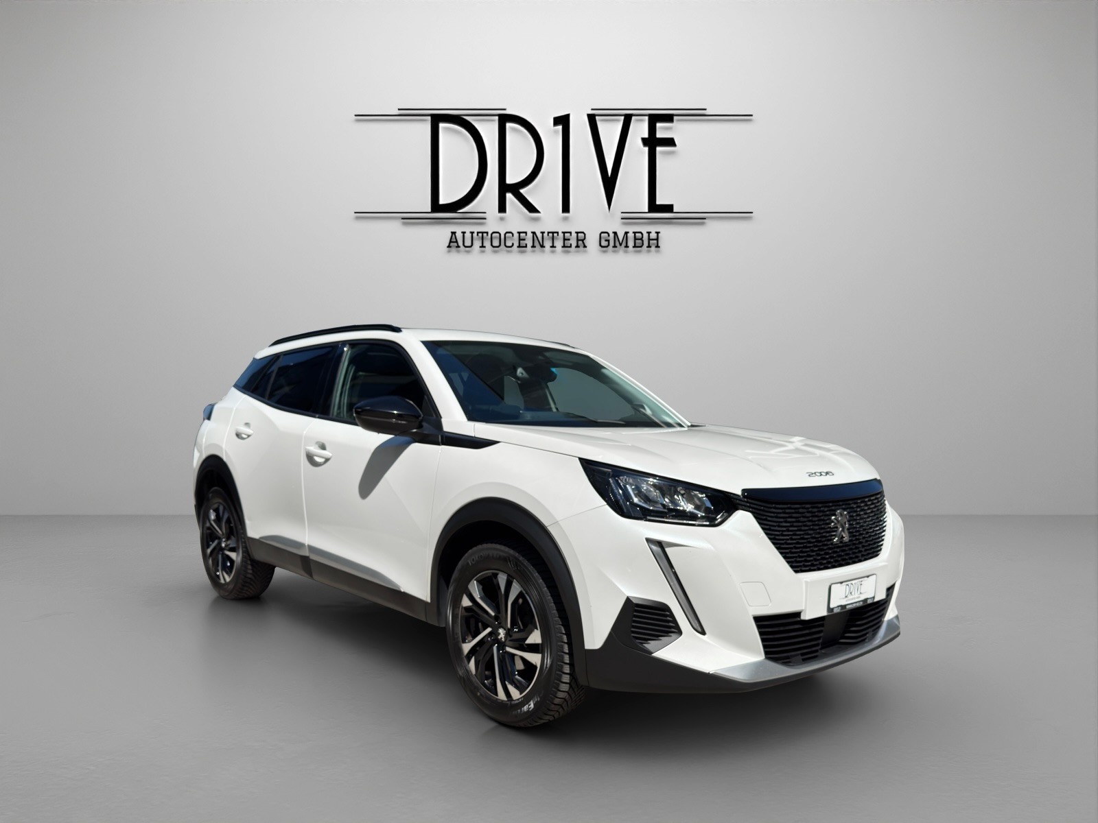 PEUGEOT 2008 1.2 PureTech Allure EAT8-image-2