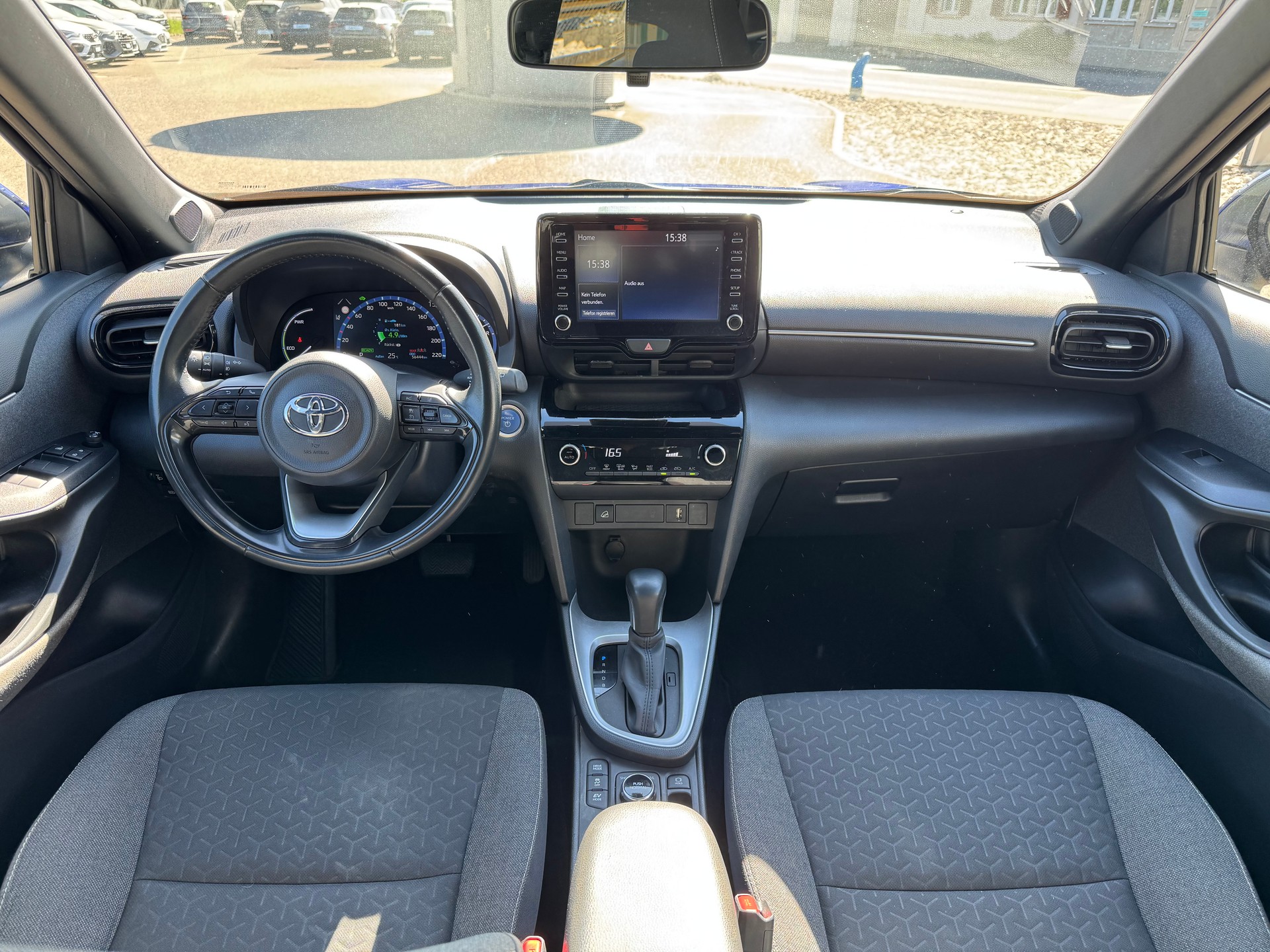 TOYOTA Yaris Cross 1.5 Comfort e-CVT AWDi ANHÄNGERKUPPLUNG-image-12
