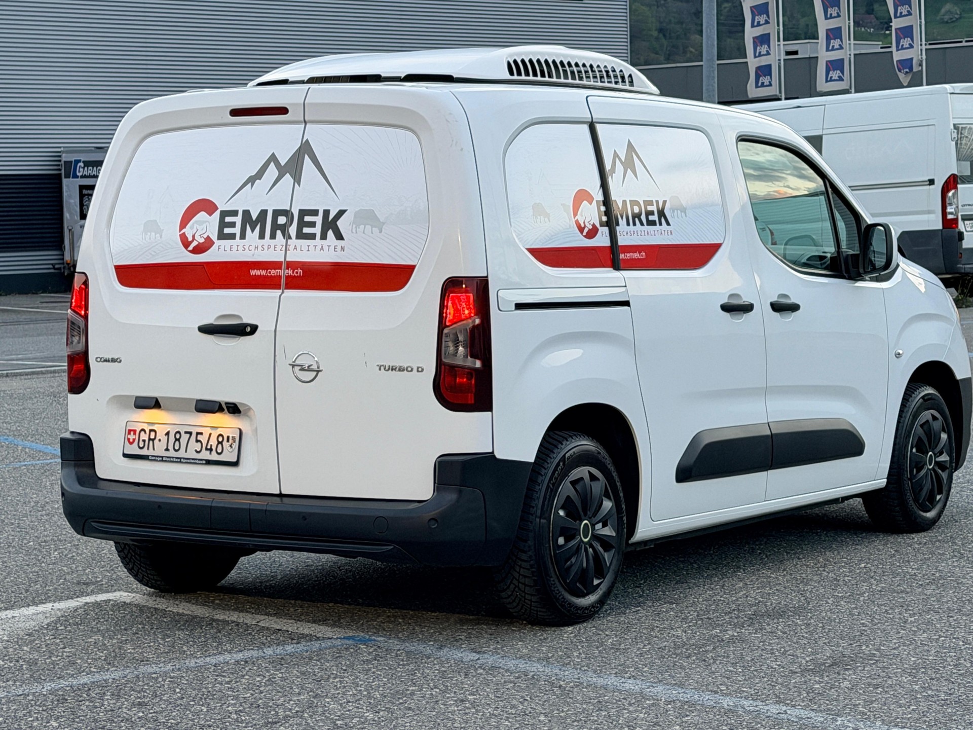 OPEL Combo 1.5 Essentia start/stop-image-4