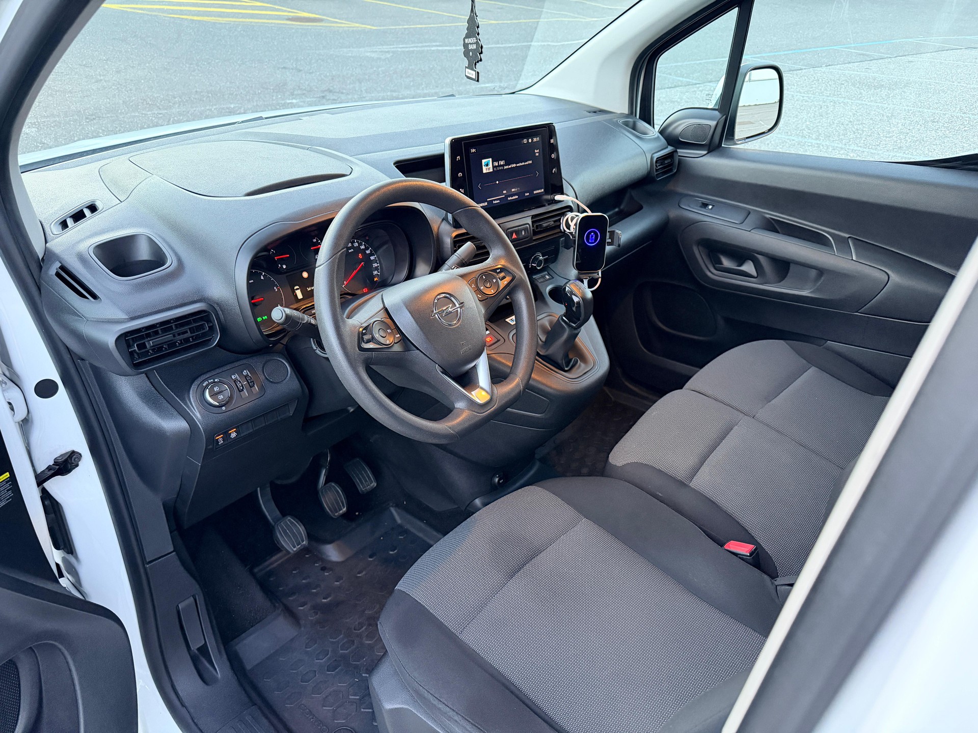 OPEL Combo 1.5 Essentia start/stop-image-5