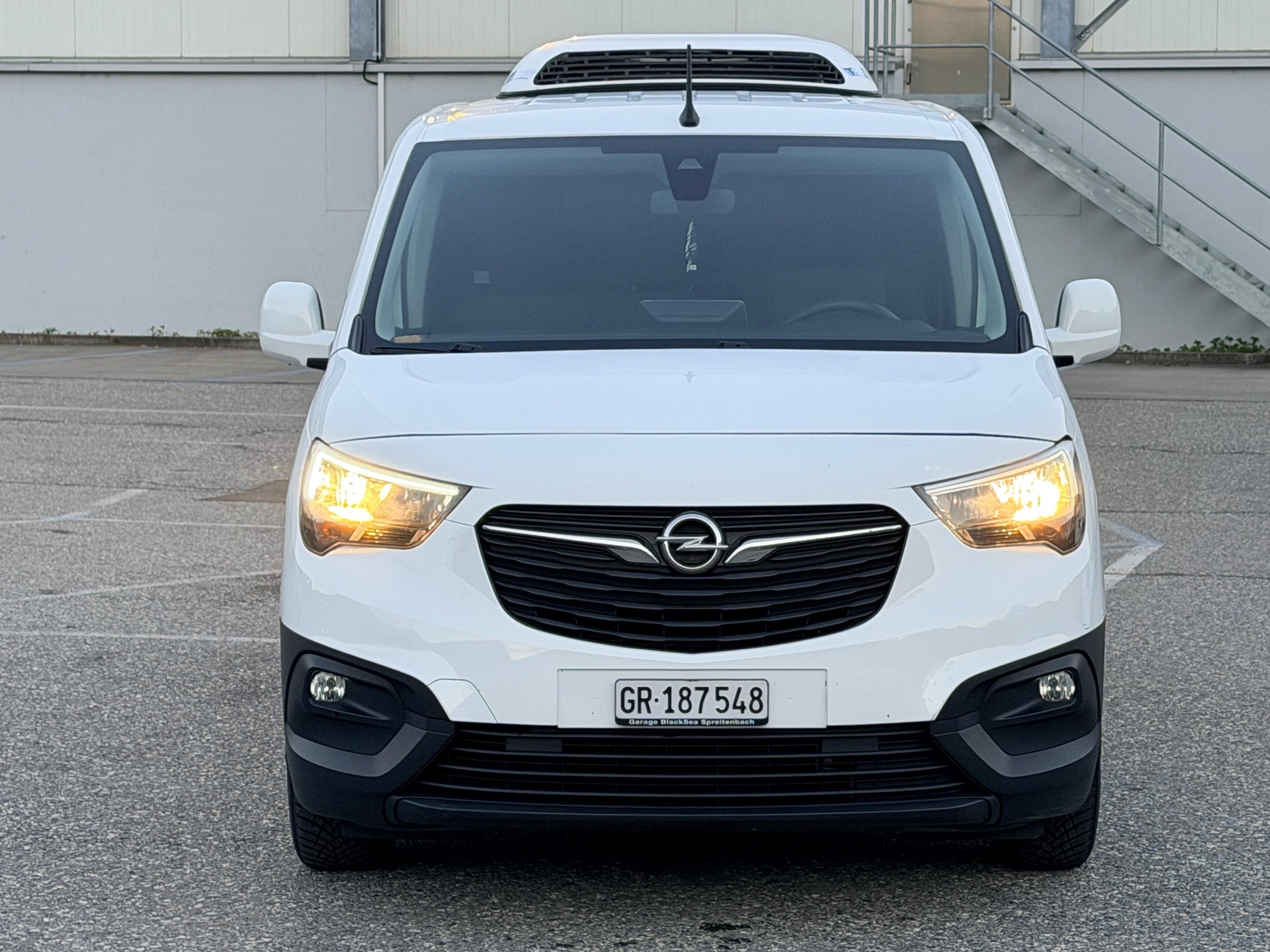 OPEL Combo 1.5 Essentia start/stop-image-2