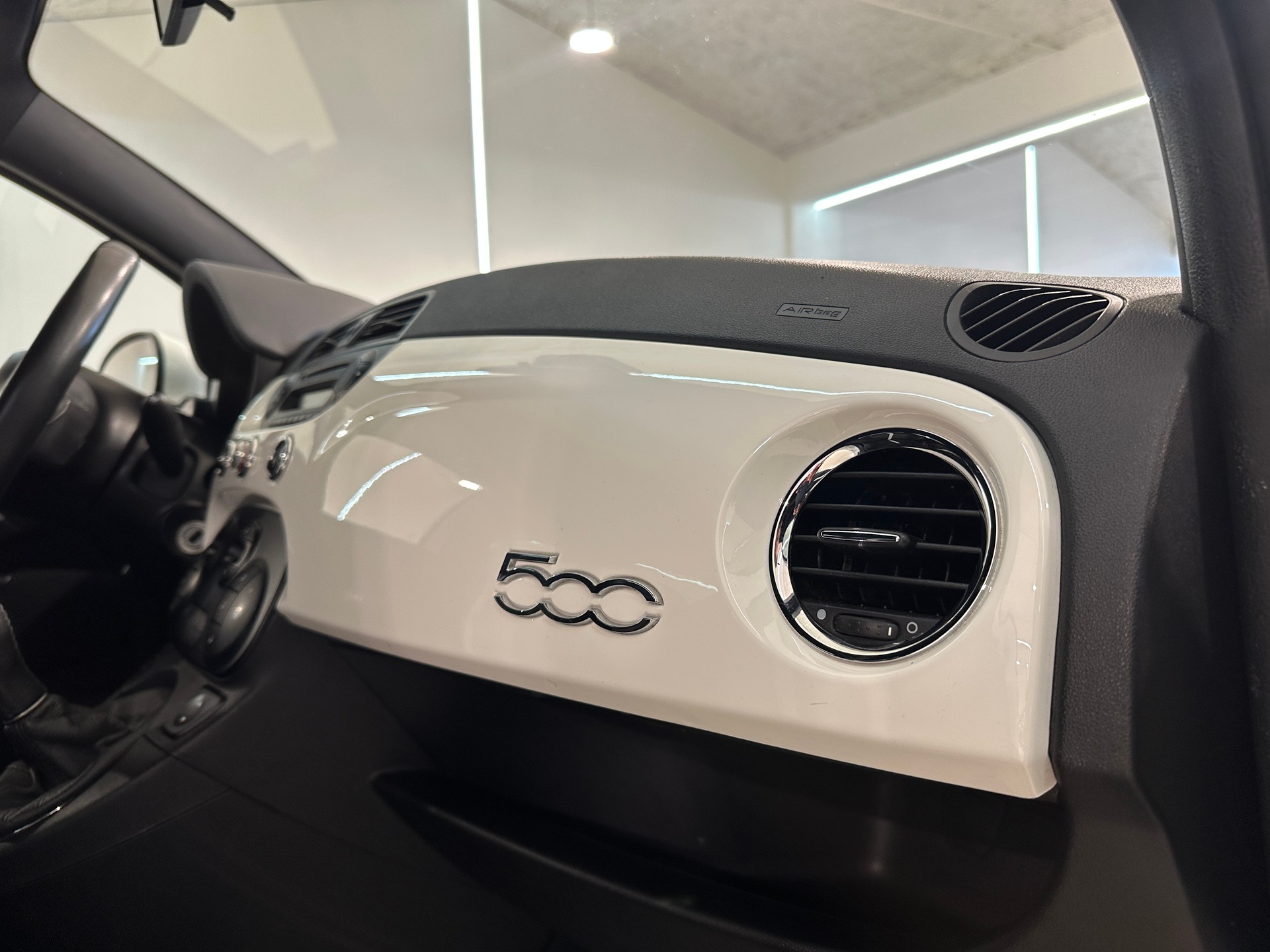 FIAT 500 1.4 16V Turbo Abarth-image-21