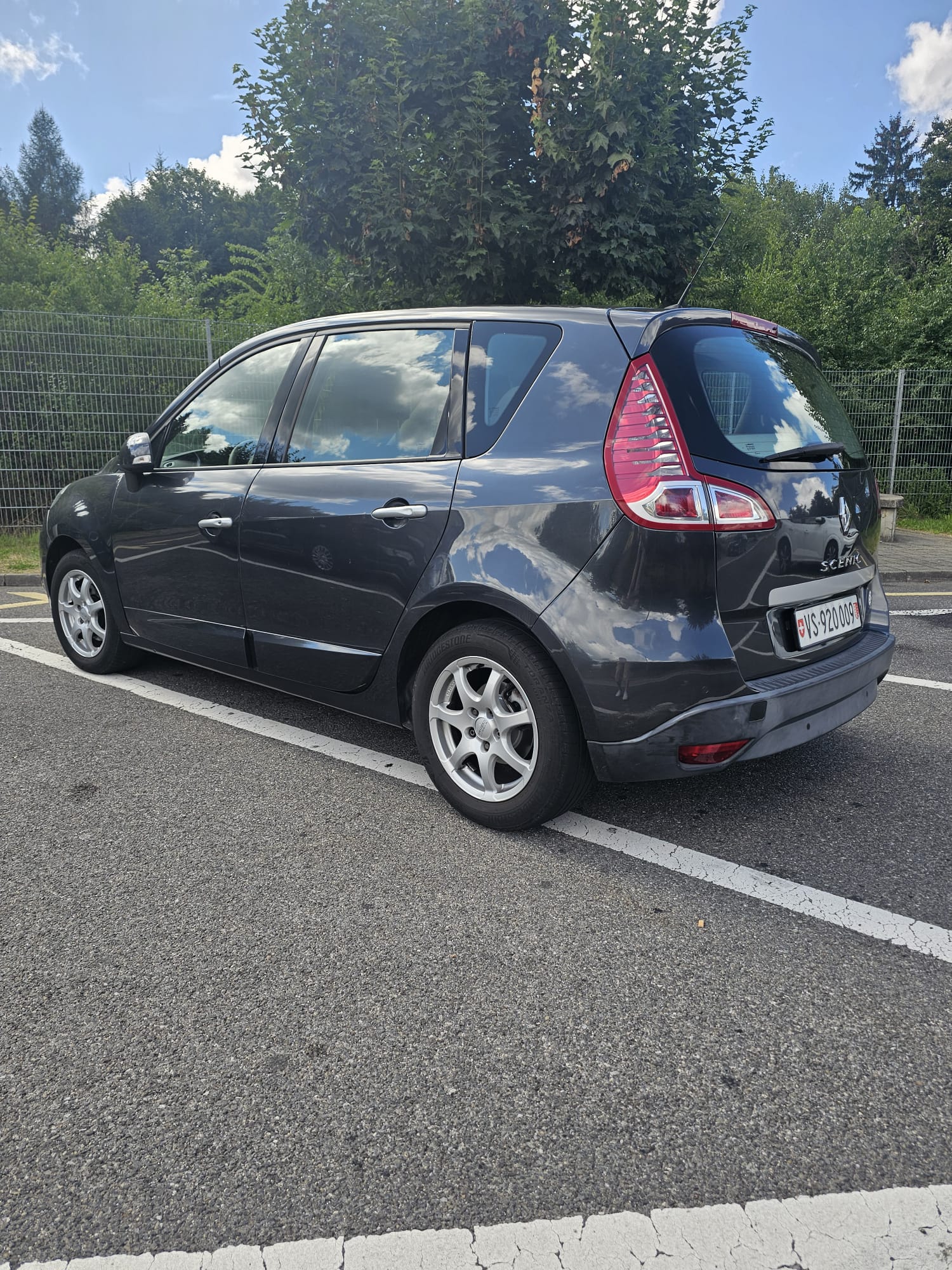 RENAULT Scénic 2.0 16V Expression X-Tronic CVT-image-3