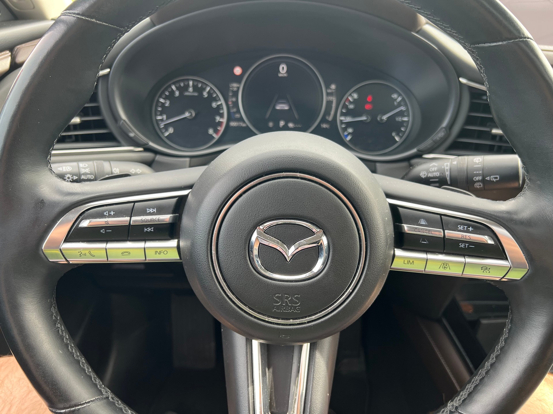 MAZDA 2.0 180 Revolution AWD-image-5
