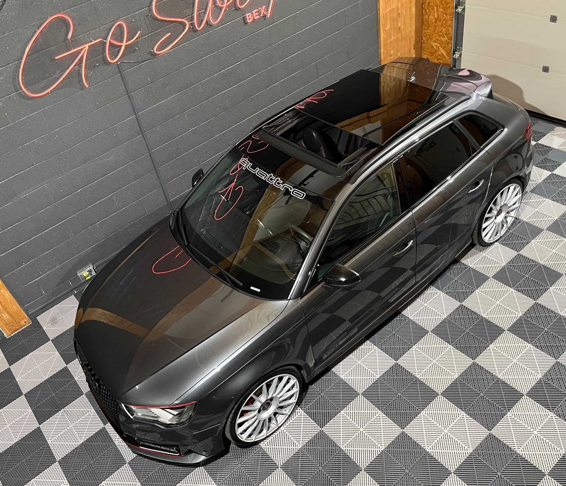 AUDI RS3 2.5 TSI quattro S-tronic-image-5