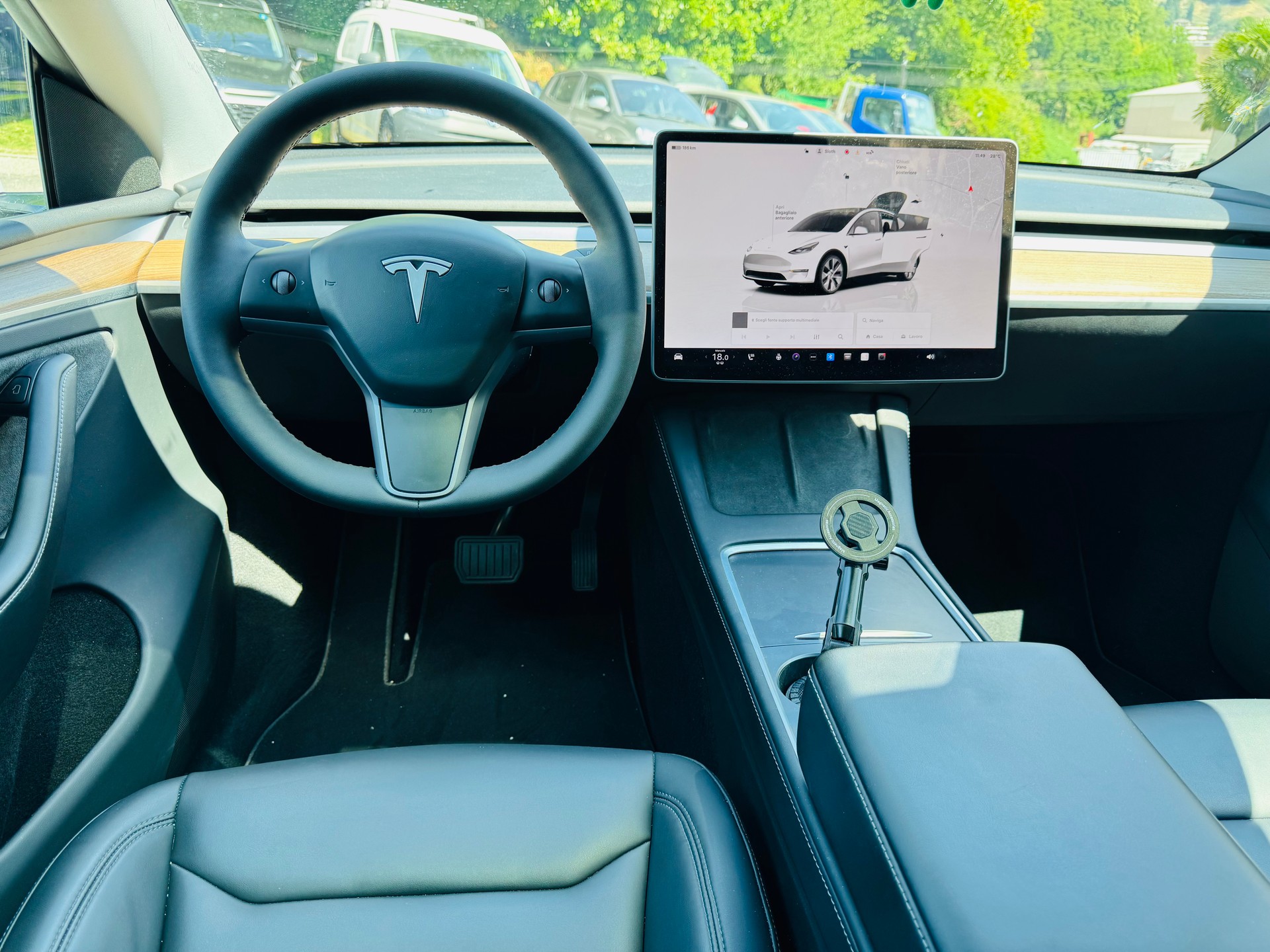 TESLA Model Y RWD-image-12