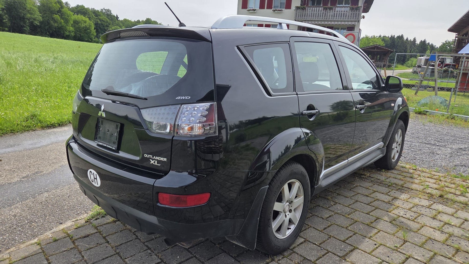 MITSUBISHI Outlander 2.4 Invite 4WD-image-4