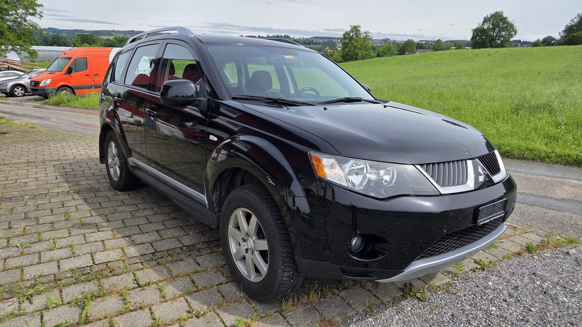 MITSUBISHI Outlander 2.4 Invite 4WD-image-6