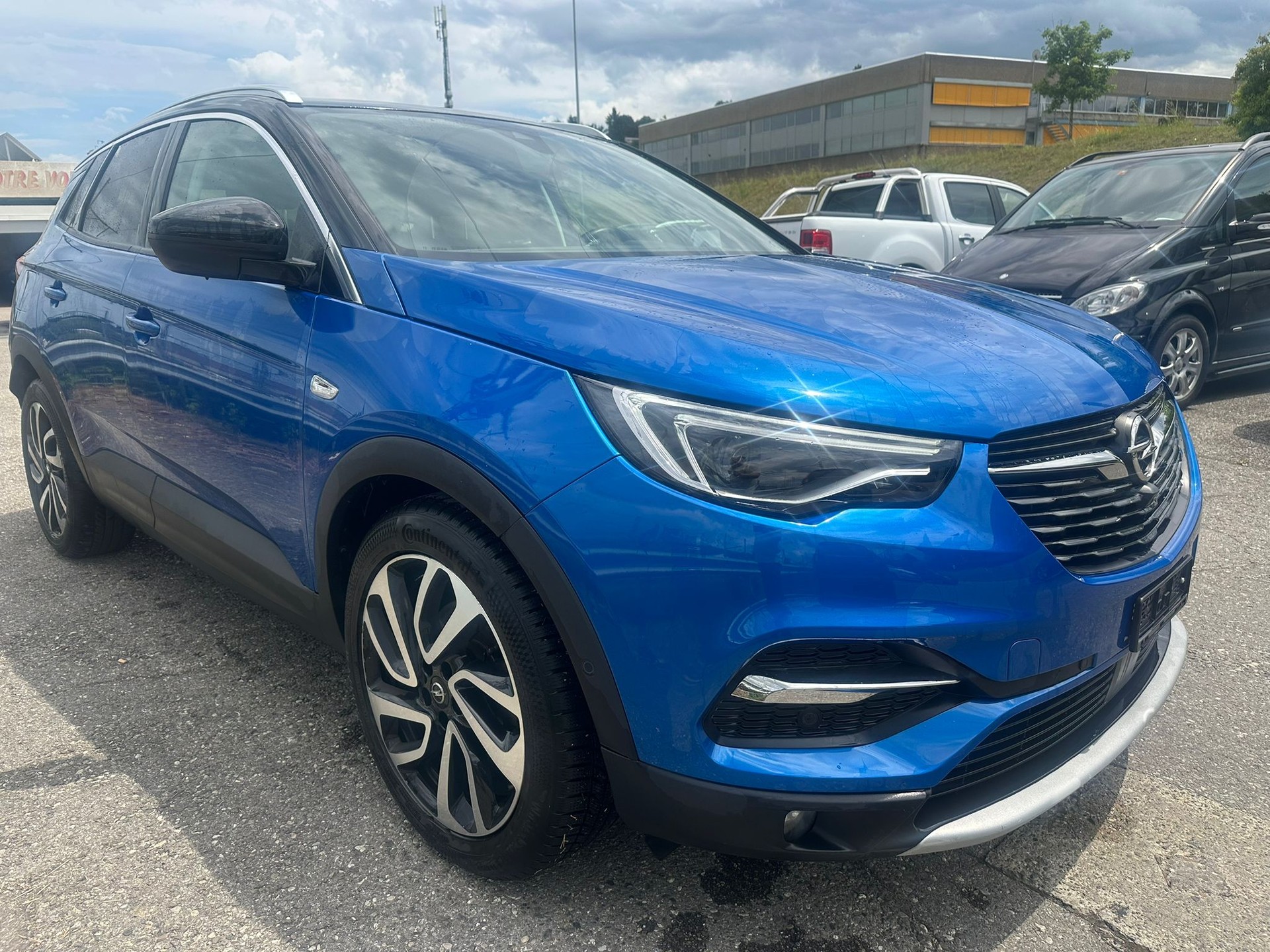 OPEL Grandland X 1.2i TP Ultimate Automatik-image-1