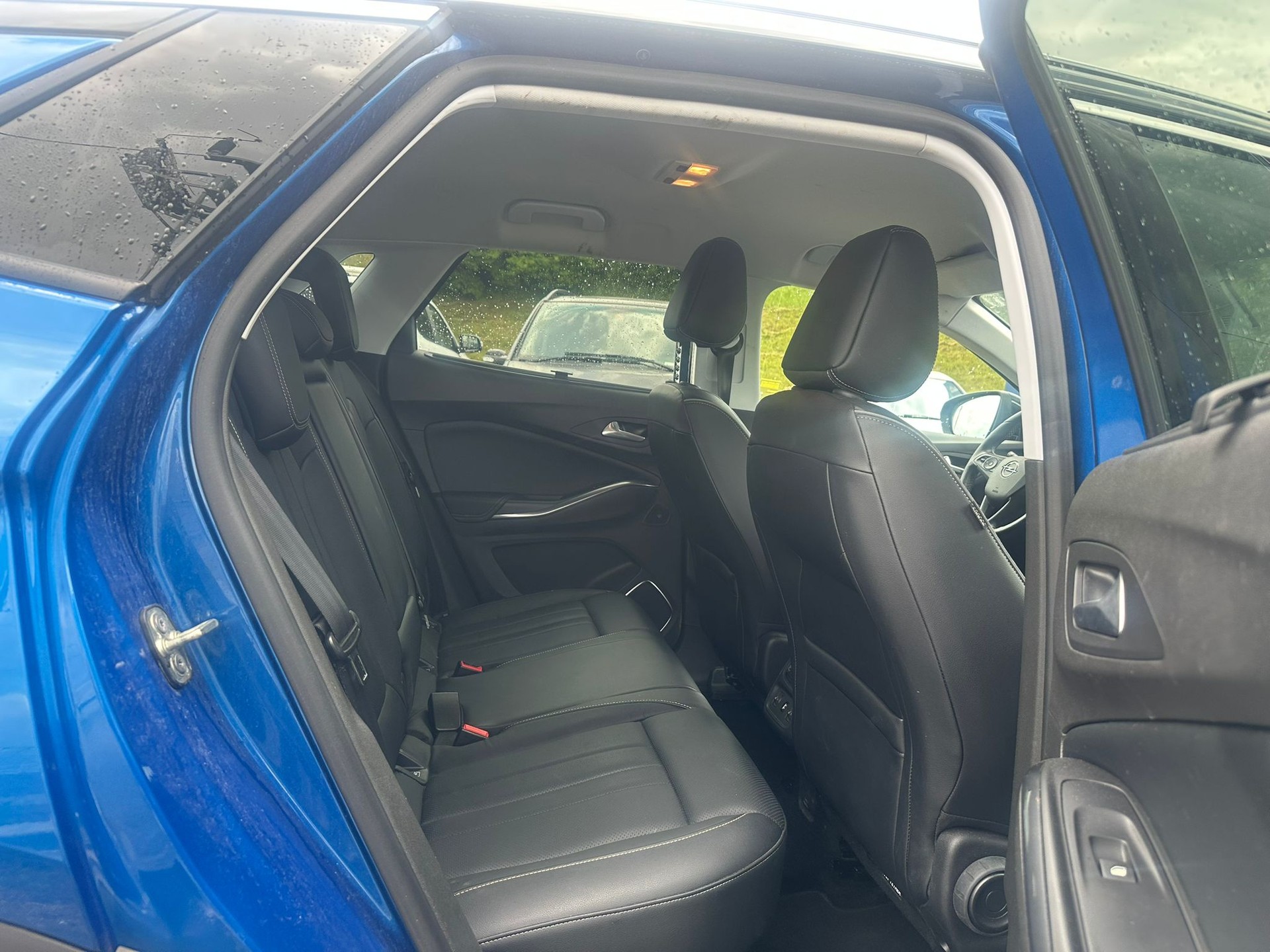 OPEL Grandland X 1.2i TP Ultimate Automatik-image-6