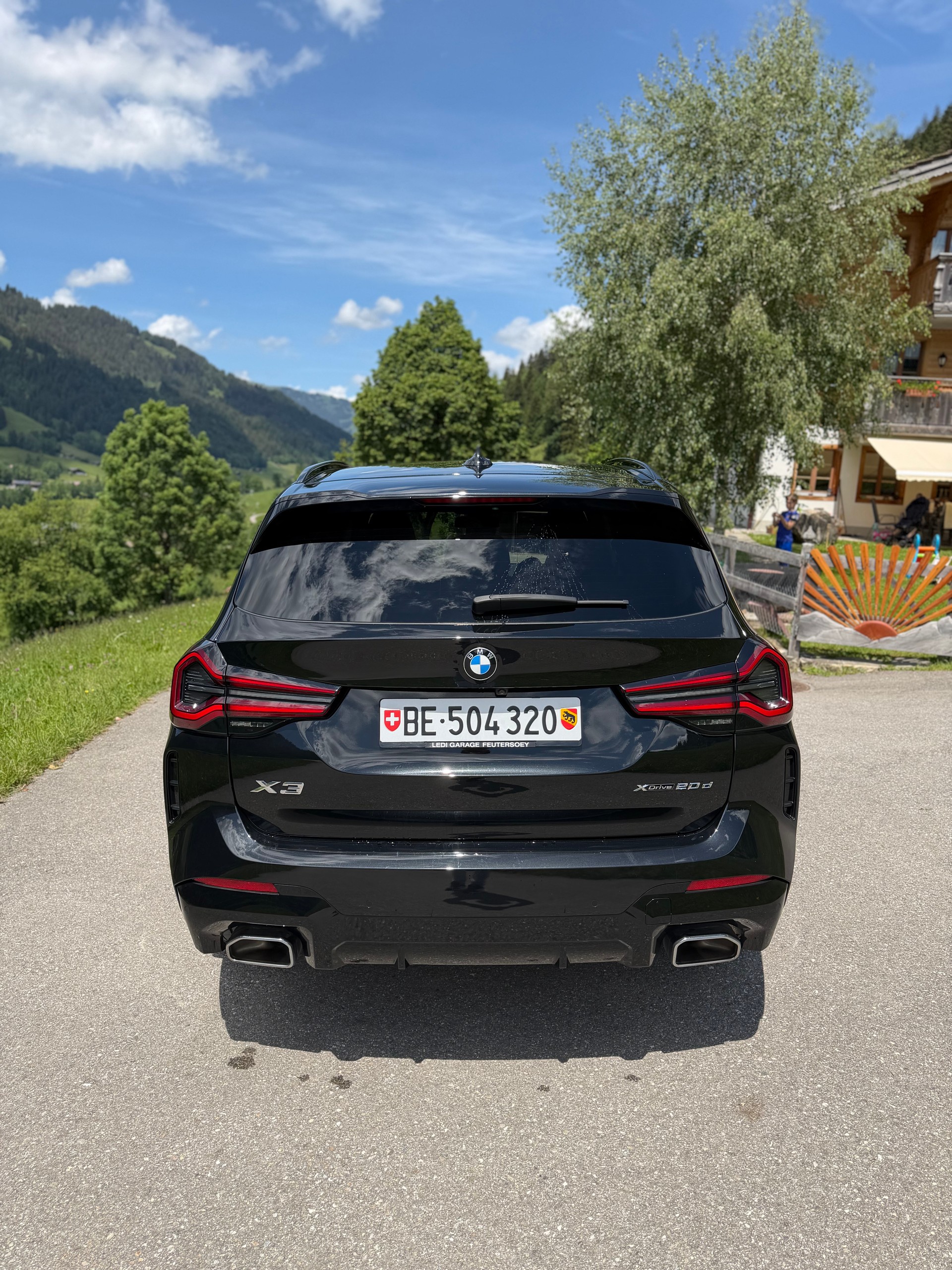 BMW X3-image-3
