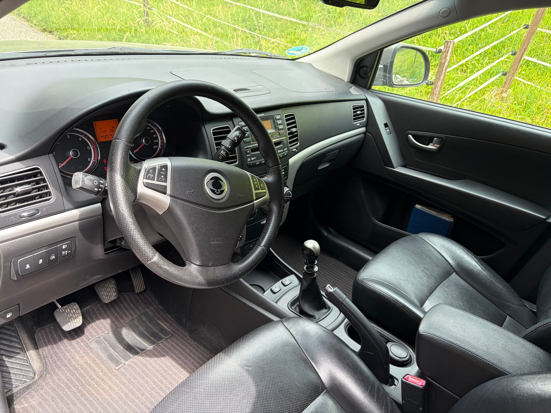 KGM-SsangYong 2.0 XDi Sapphire 4WD-image-7