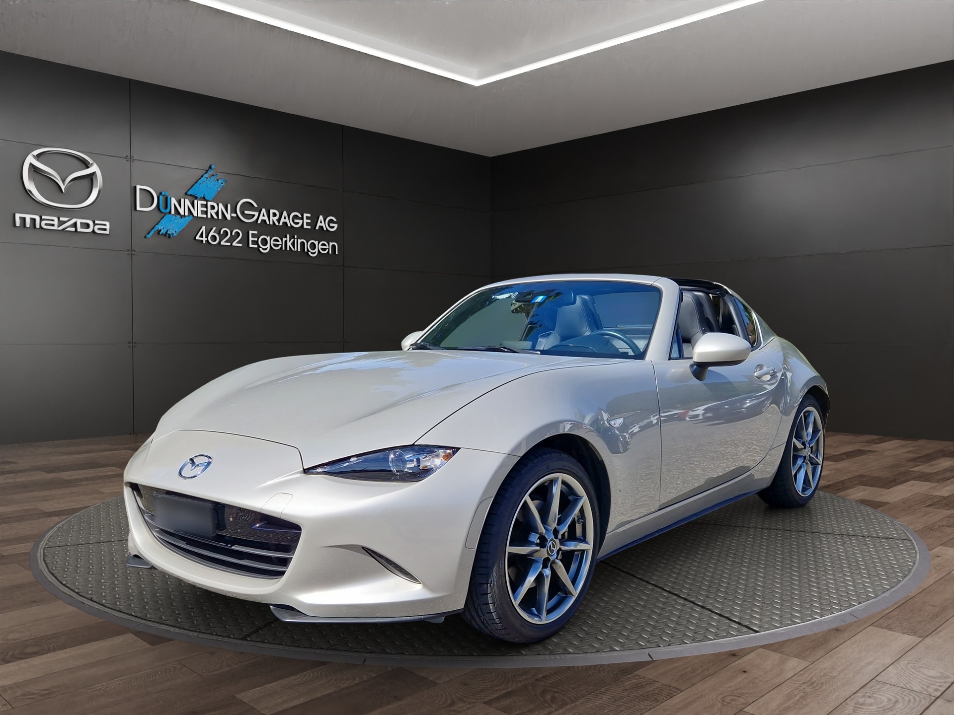 MAZDA MX-5 RF SKYACTIV-G 184 Revolution-image-0