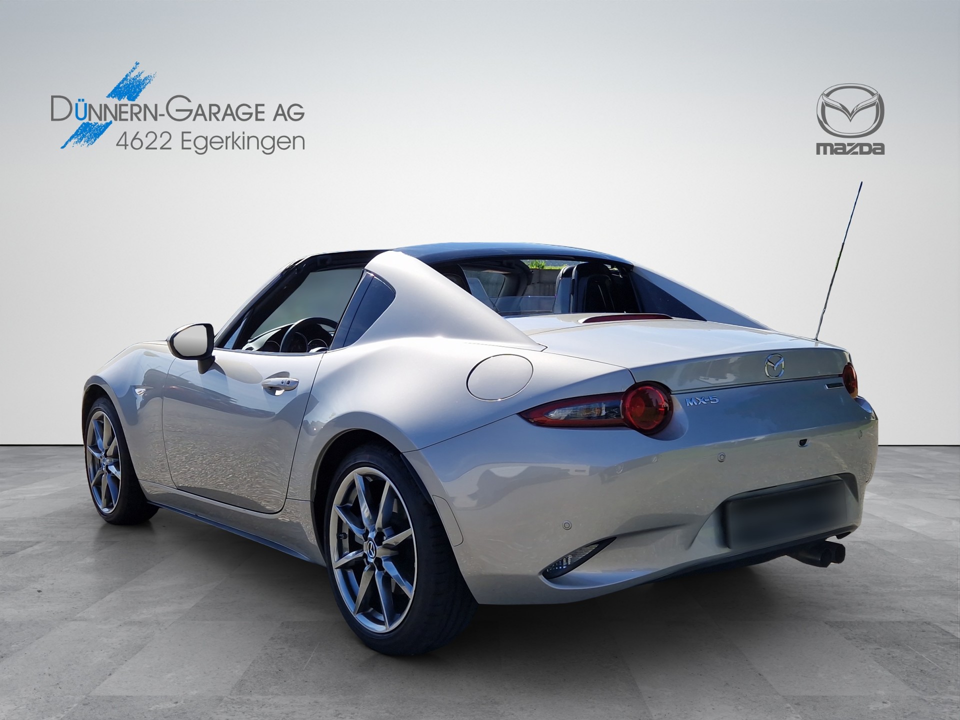 MAZDA MX-5 RF SKYACTIV-G 184 Revolution-image-2