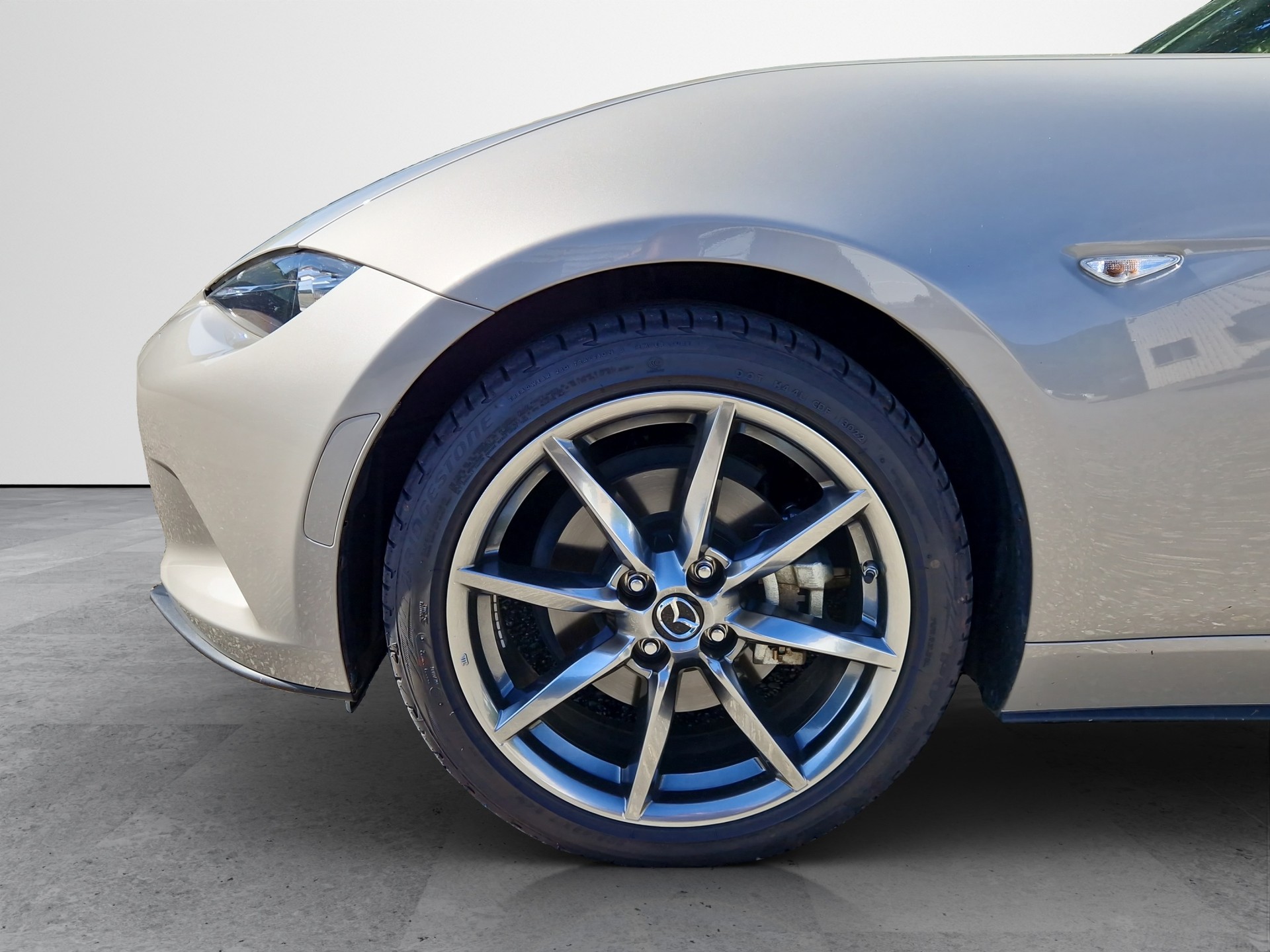 MAZDA MX-5 RF SKYACTIV-G 184 Revolution-image-8