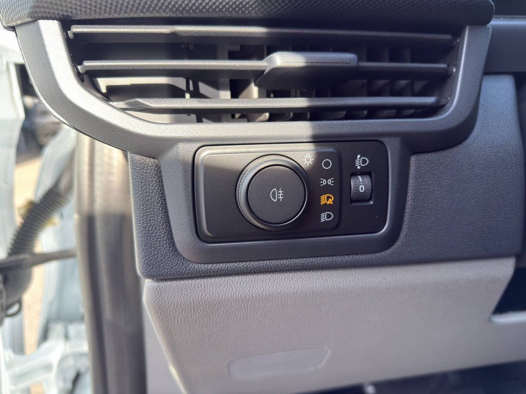 FORD Transit Custom Van 320 L1 2.0 EcoBlue 170 Trend-image-12