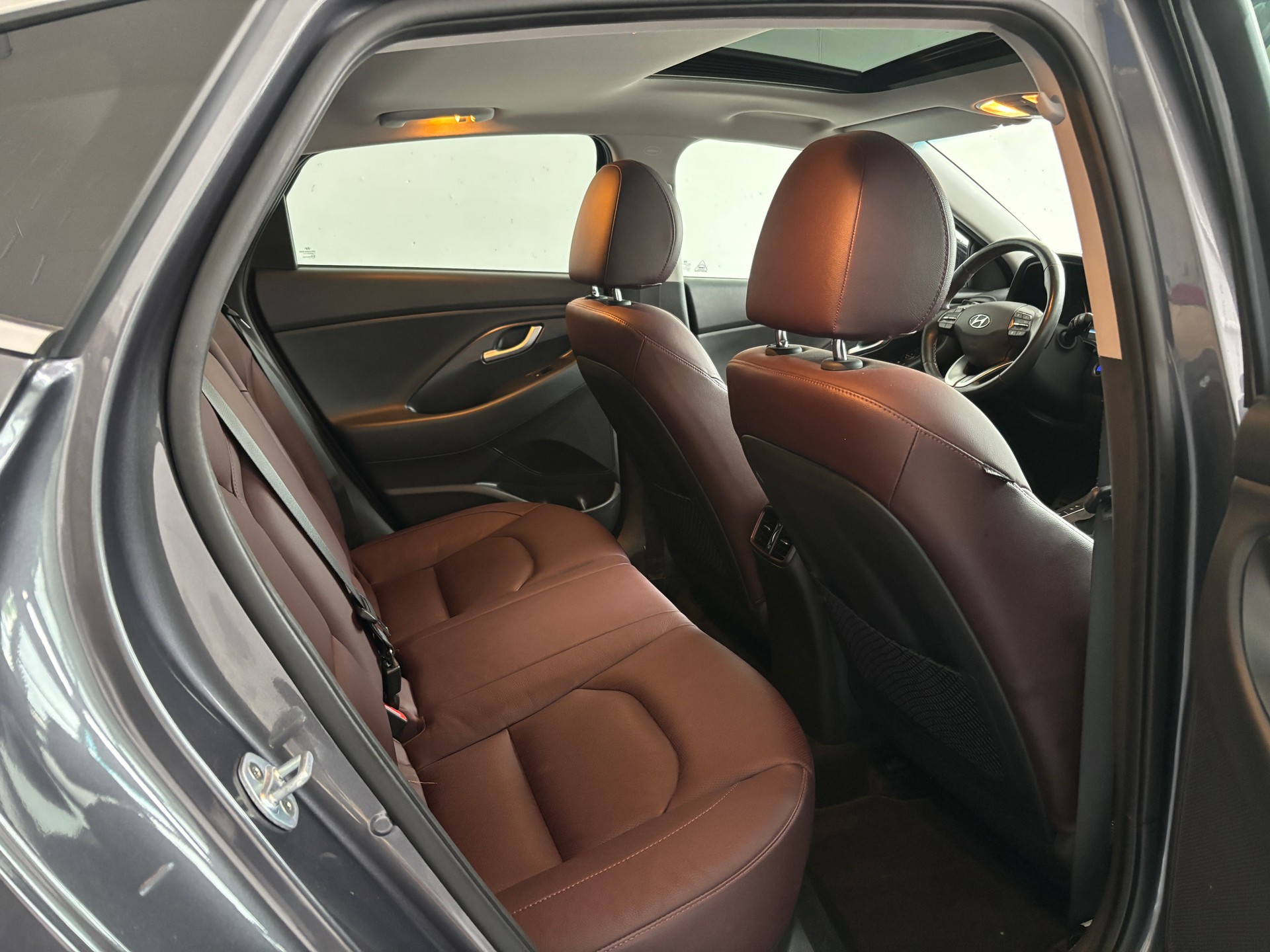 HYUNDAI i30 Fastback 1.4 T-GDi Vertex DCT-image-10