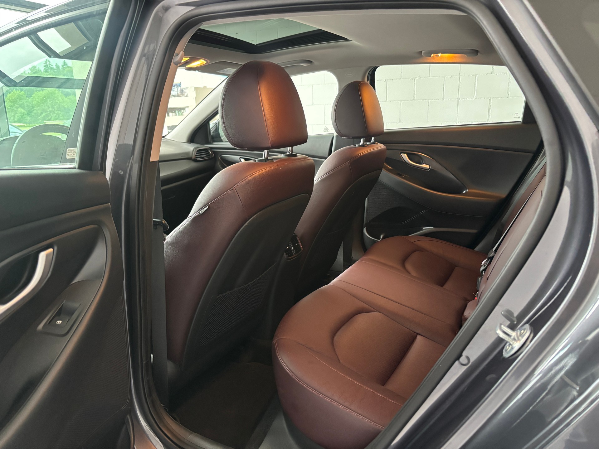 HYUNDAI i30 Fastback 1.4 T-GDi Vertex DCT-image-9