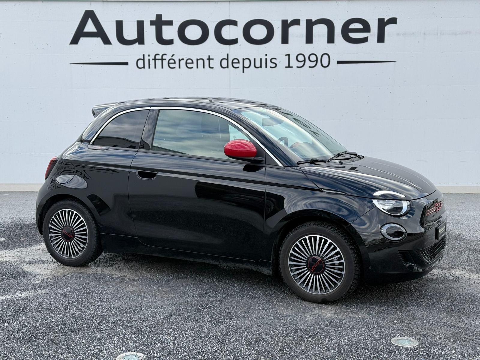 FIAT 500 electric 87 kW Swiss Edition-image-2