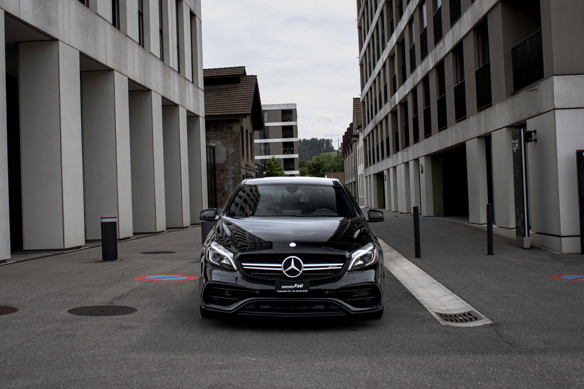 MERCEDES-BENZ A 45 AMG 4Matic Performance Speedshift 7G-DCT-image-2