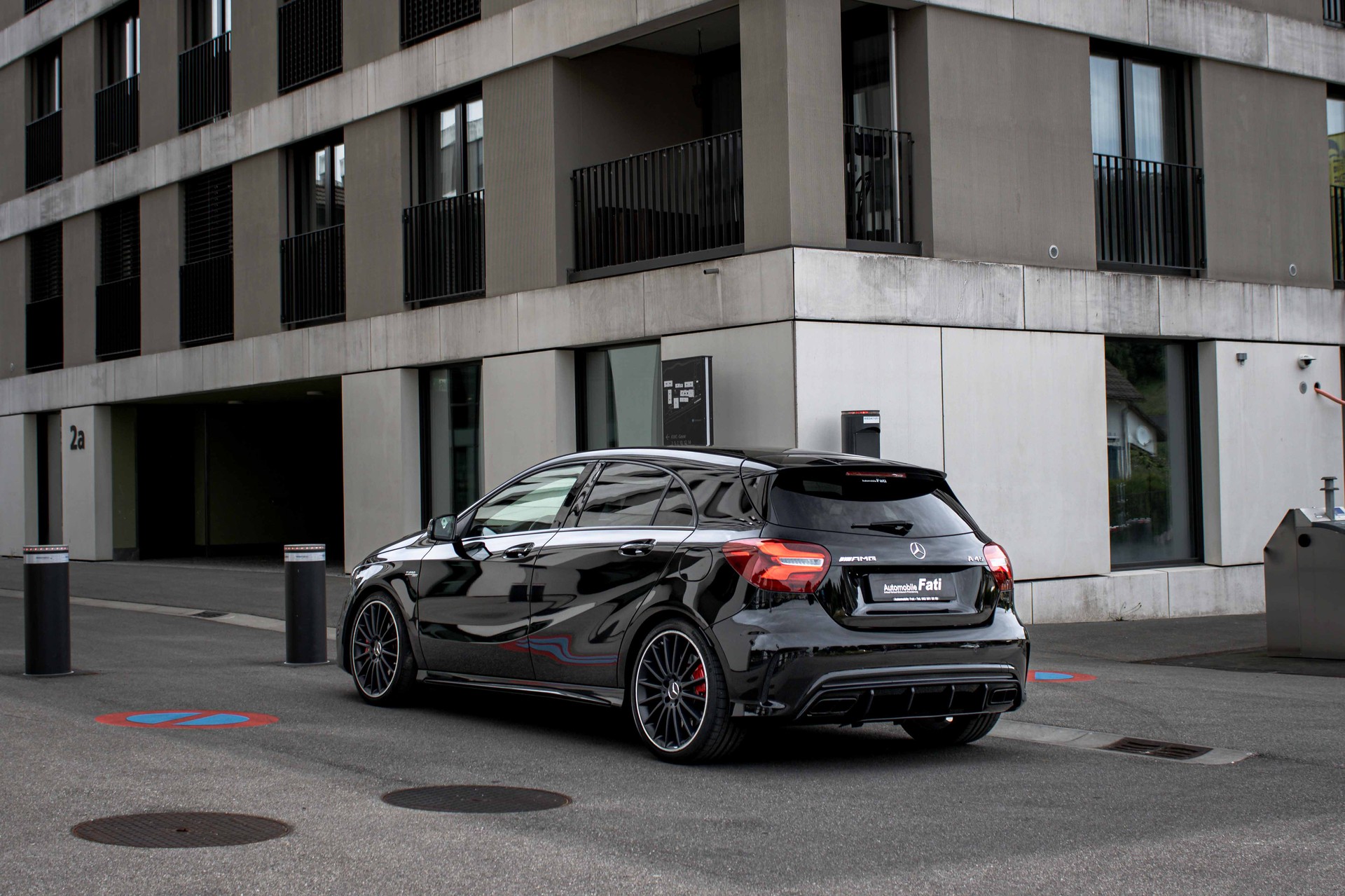 MERCEDES-BENZ A 45 AMG 4Matic Performance Speedshift 7G-DCT-image-1