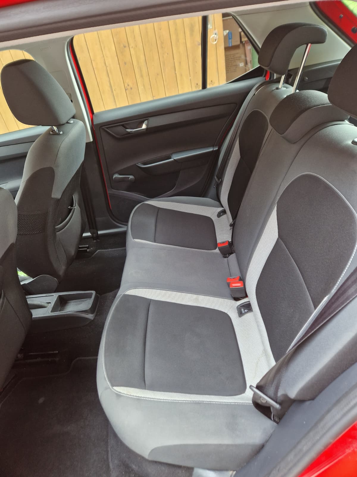 SKODA 1.2 TSI Ambition-image-4