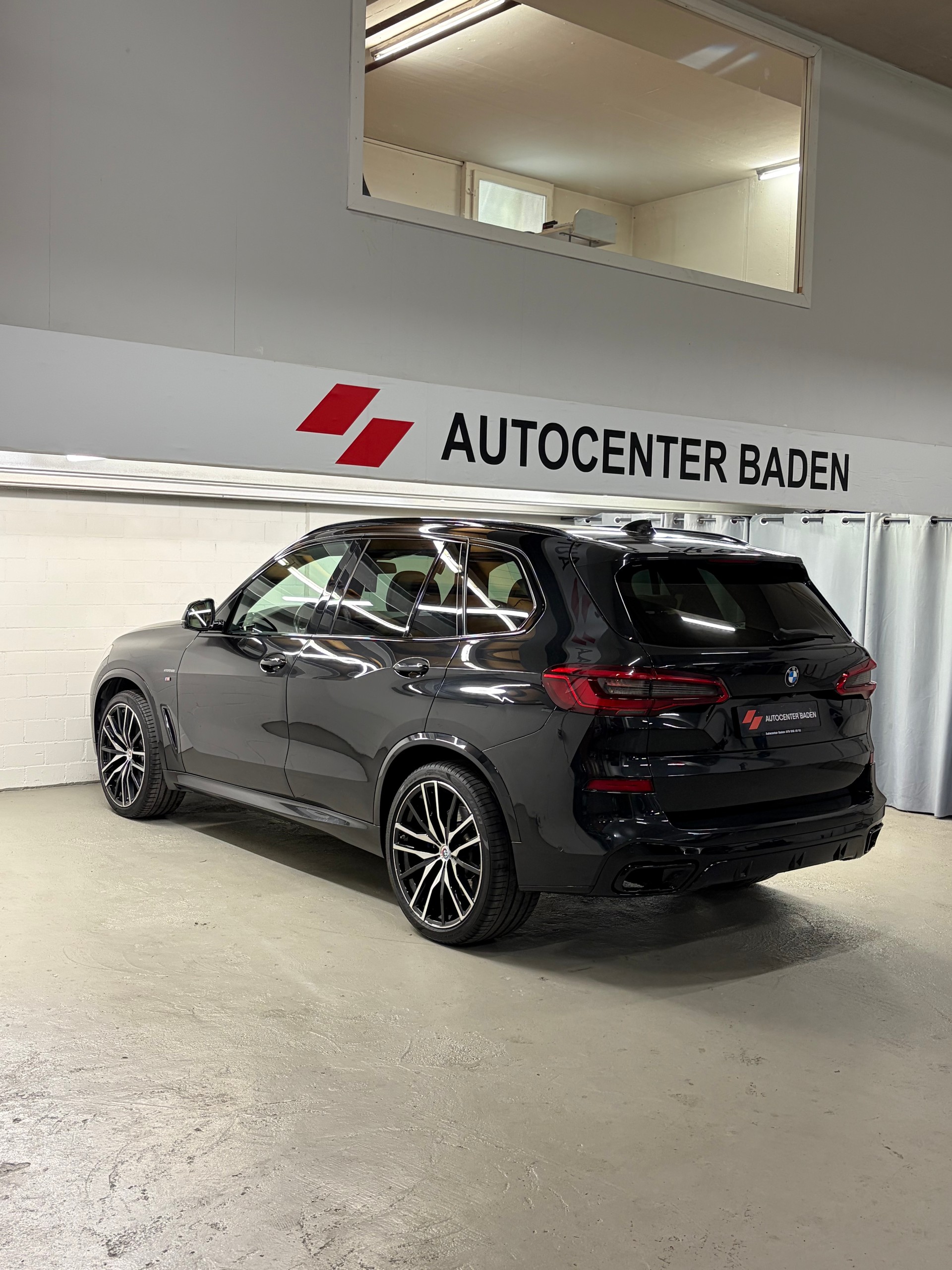BMW X5 xDrive M50d Steptronic-image-5