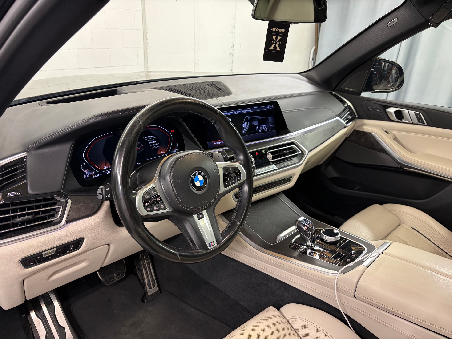 BMW X5 xDrive M50d Steptronic-image-6