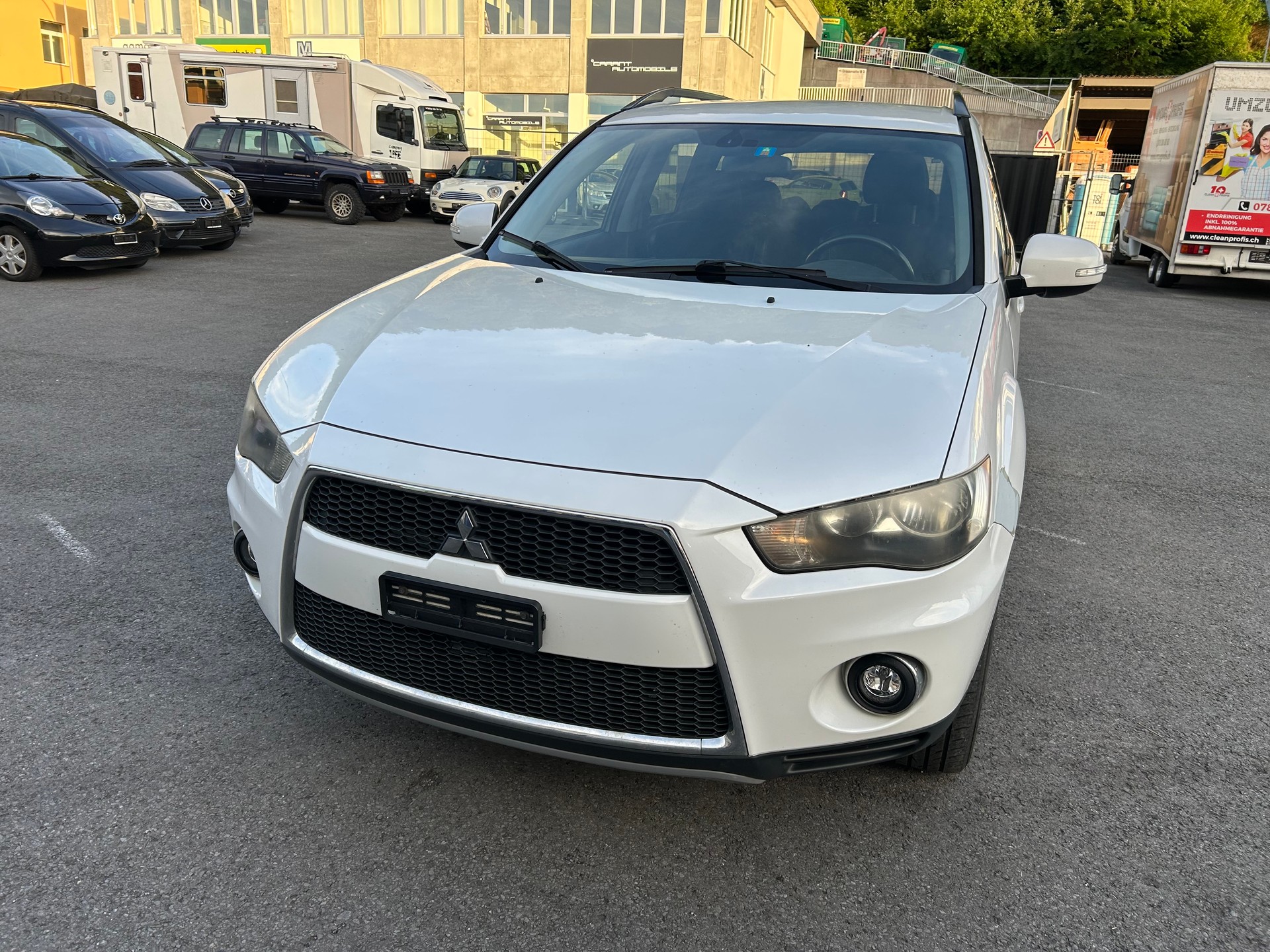 MITSUBISHI Outlander 2.2 DID Invite 4WD TC-SST-image-0