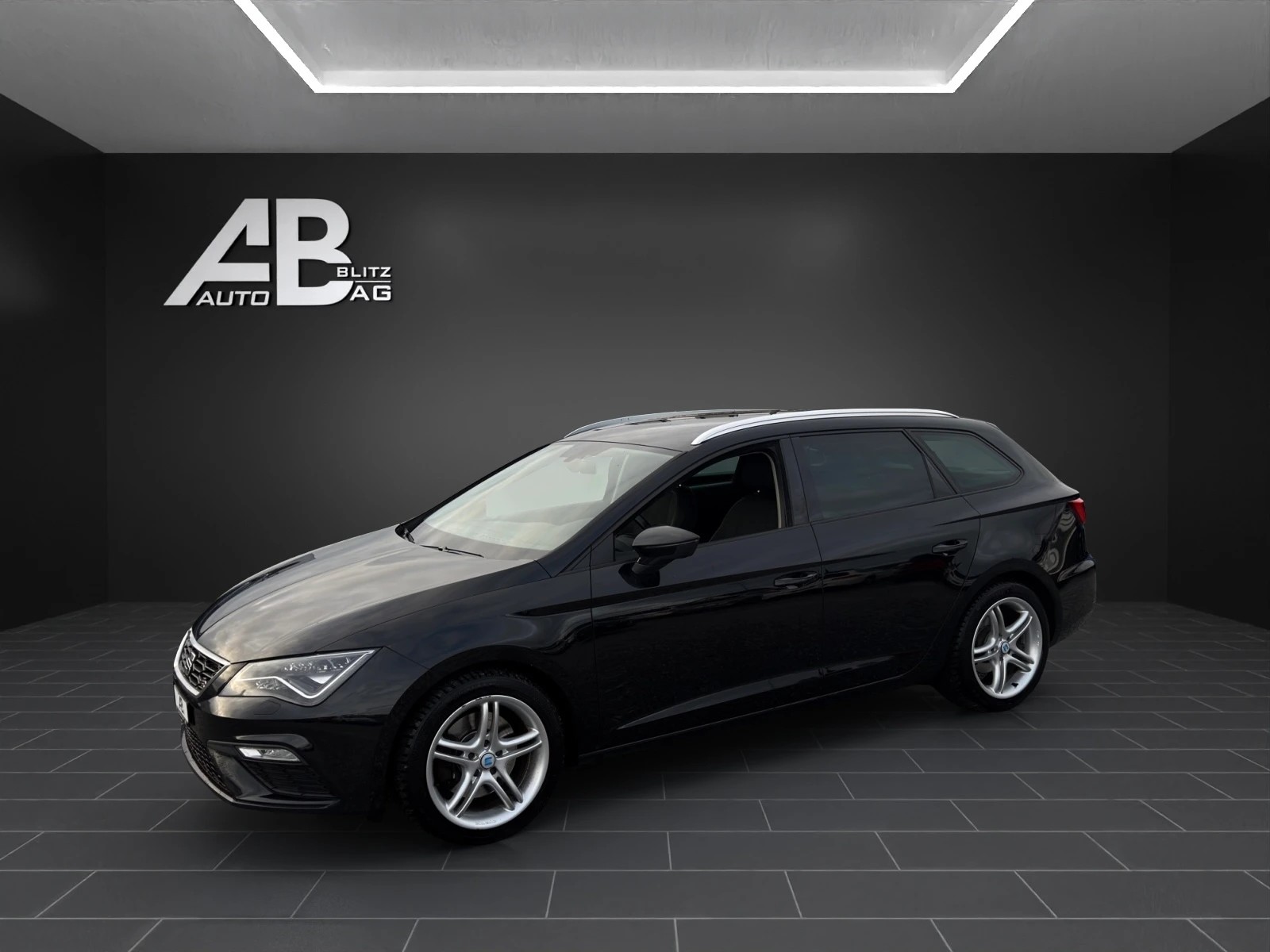 SEAT Leon ST 2.0 TSI FR DSG mit 190 PS-image-1