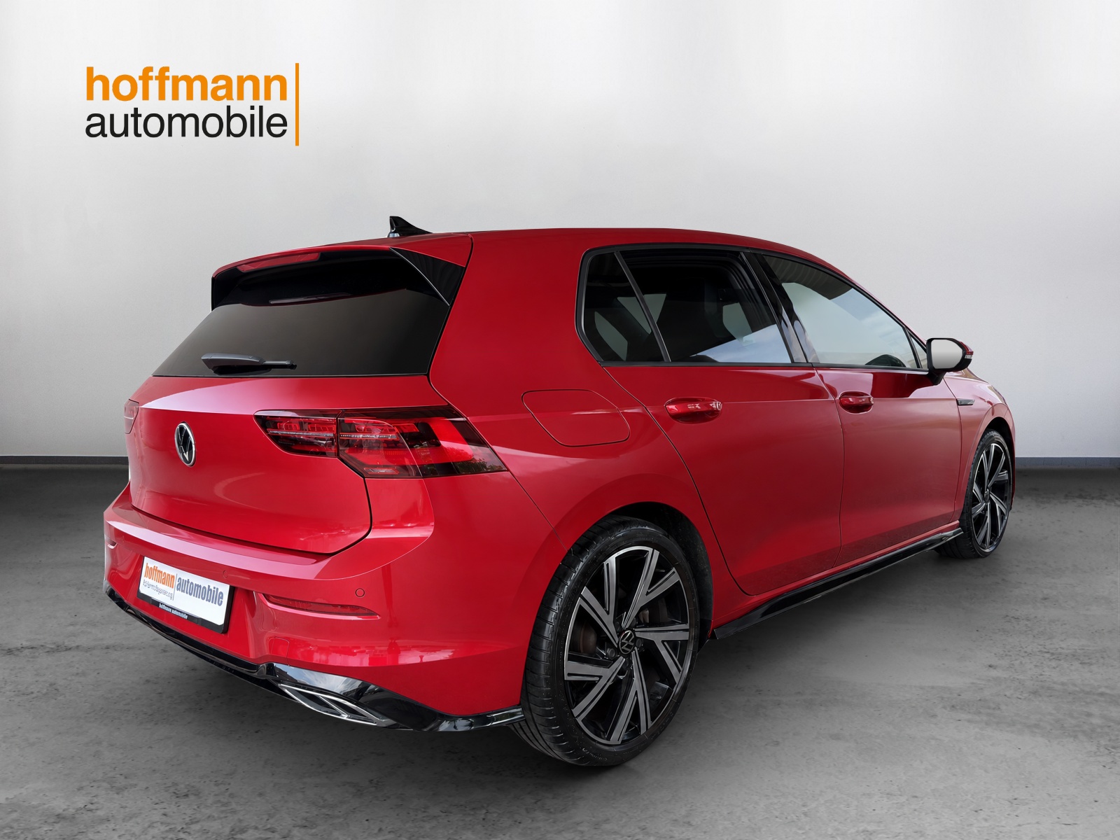 VW Golf 2.0 TDI R-Line DSG-image-3