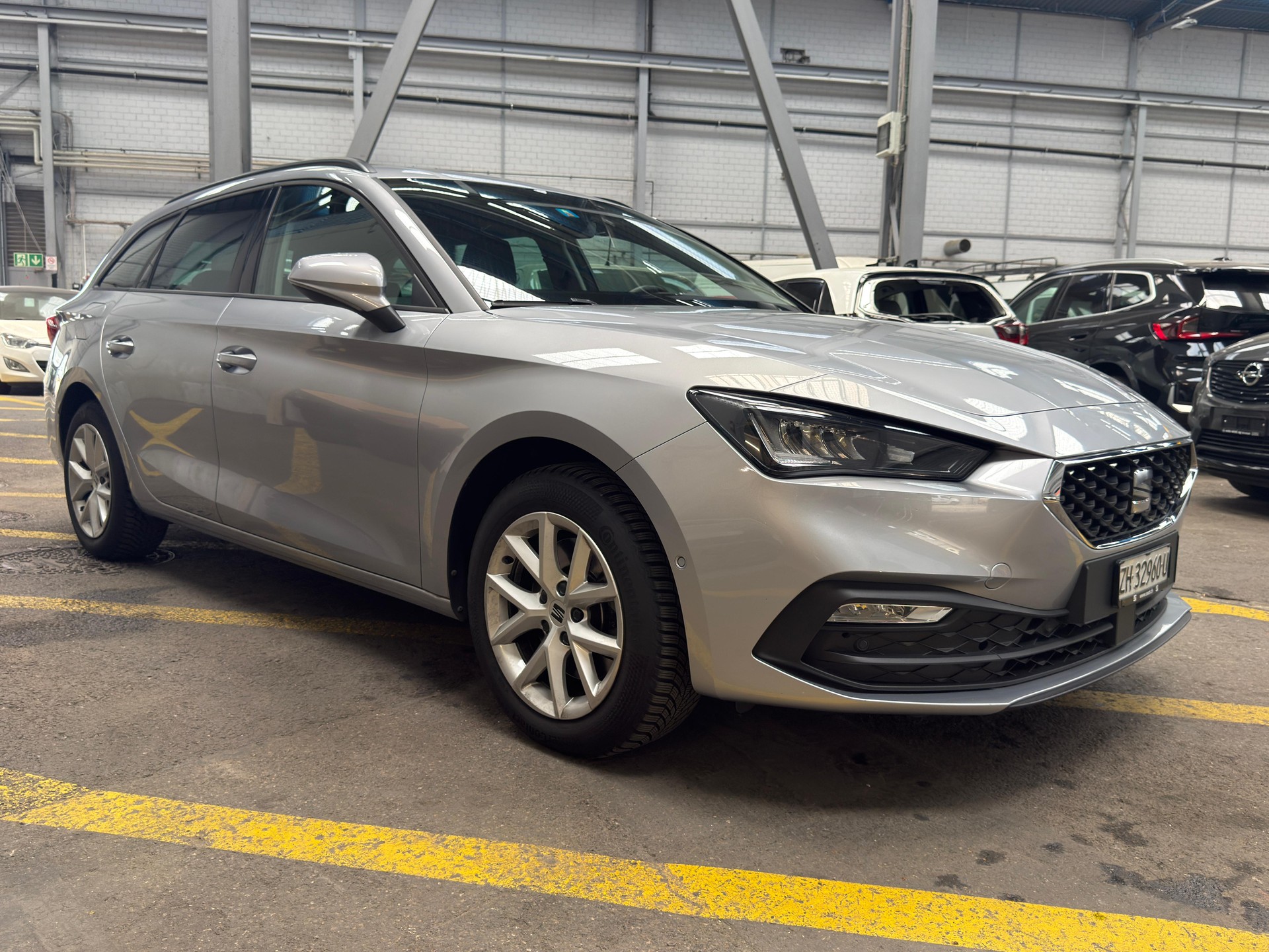 SEAT Leon ST 2.0 TDI EVO DSG Style-image-2