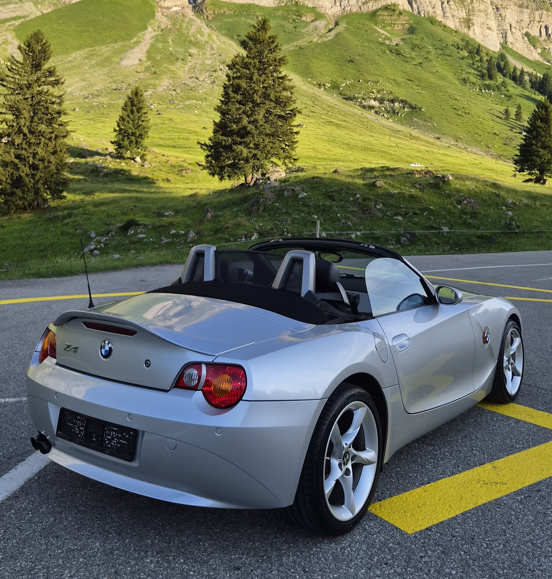 BMW Z4 2.2i Roadster-image-7