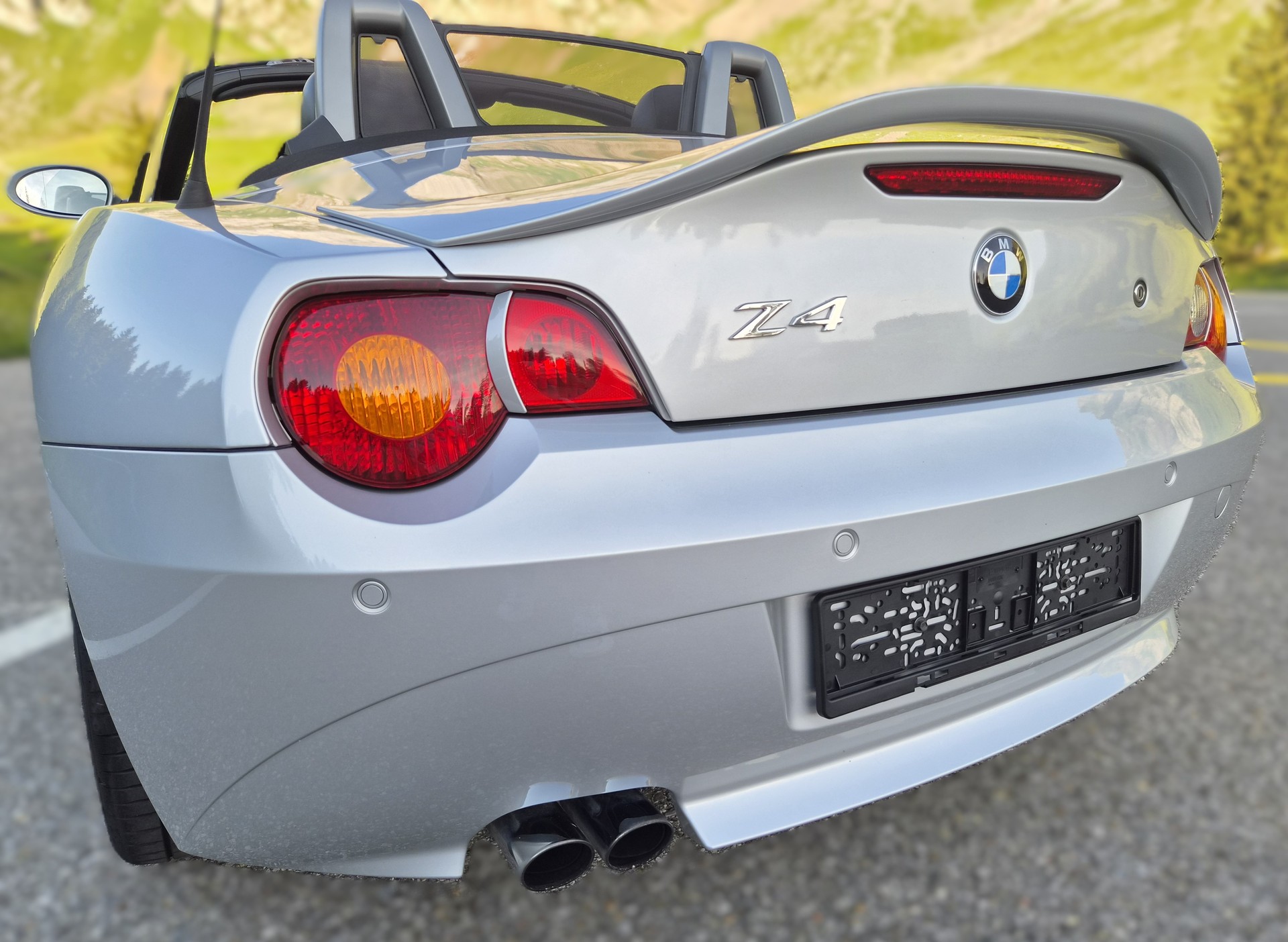 BMW Z4 2.2i Roadster-image-10