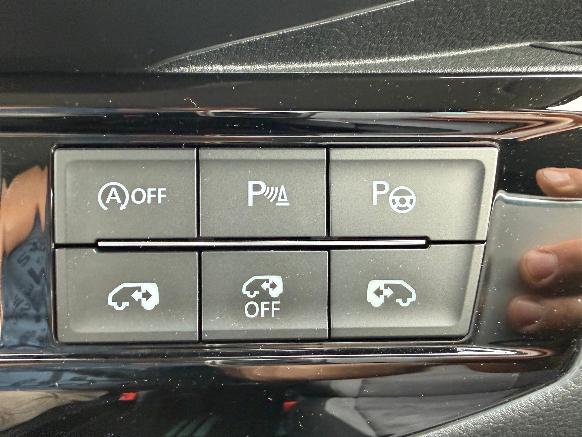 VW T6.1 Multivan 2.0 Bi-TDI Generation Six 4Motion DSG-image-9