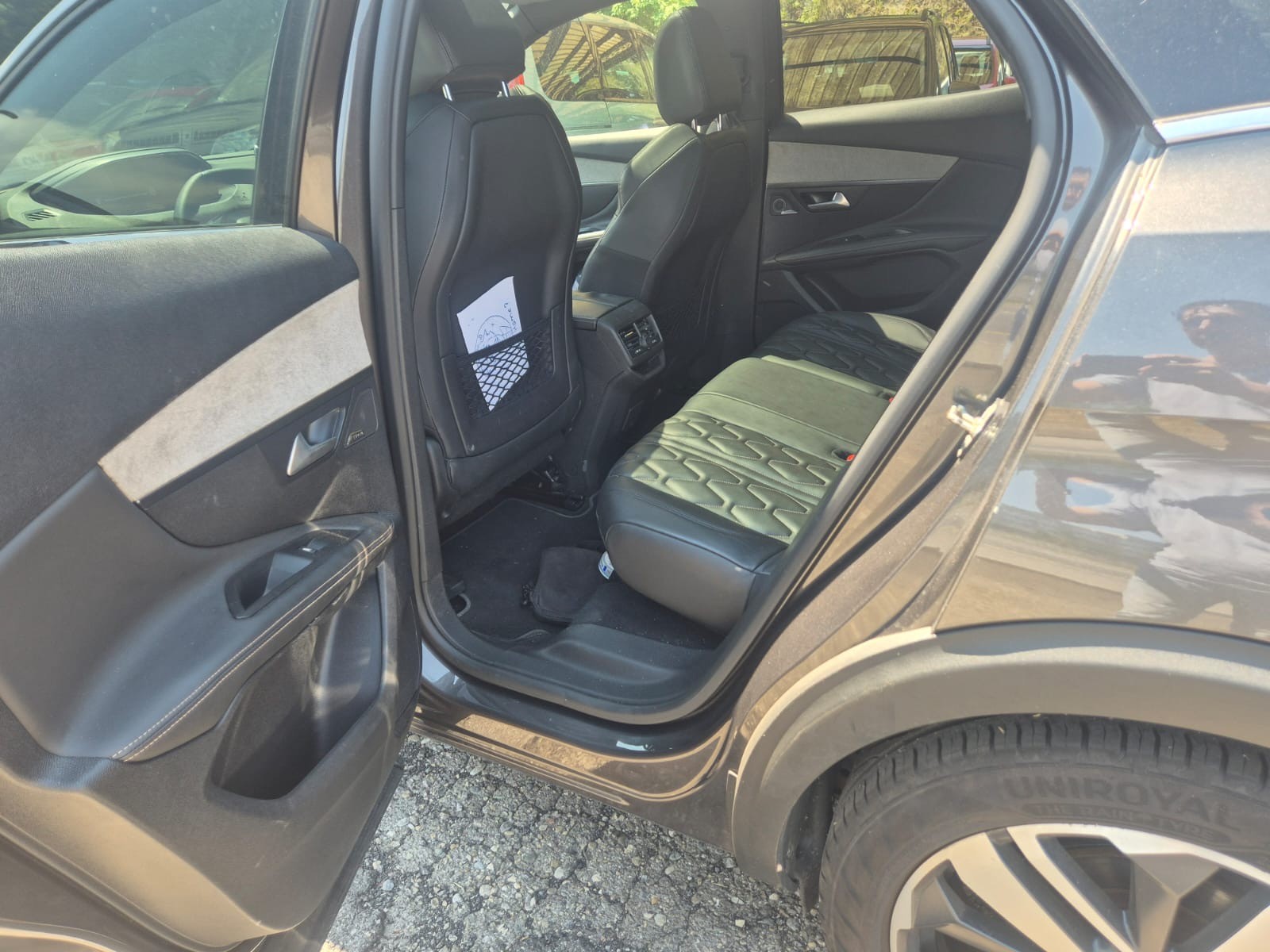 PEUGEOT 3008 2.0 BlueHDi GT EAT-image-11